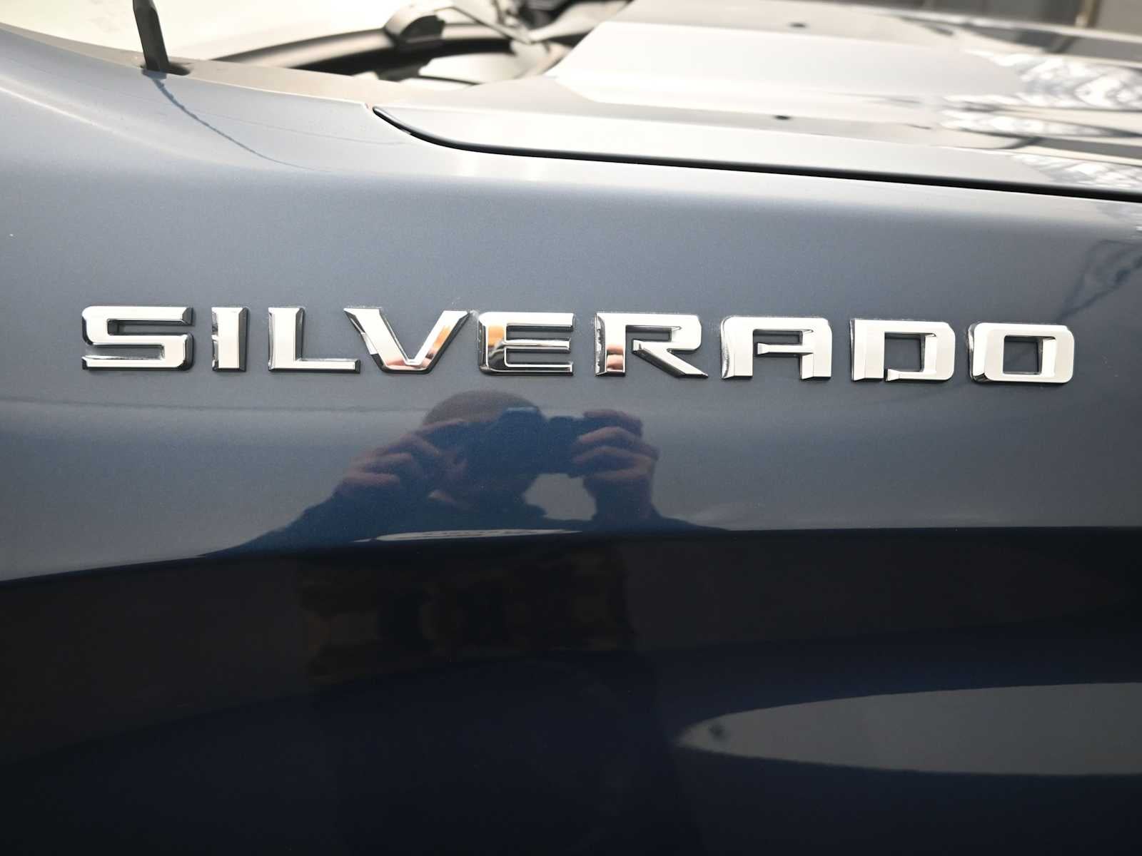 2022 Chevrolet Silverado 1500 LTD LT (2FL)