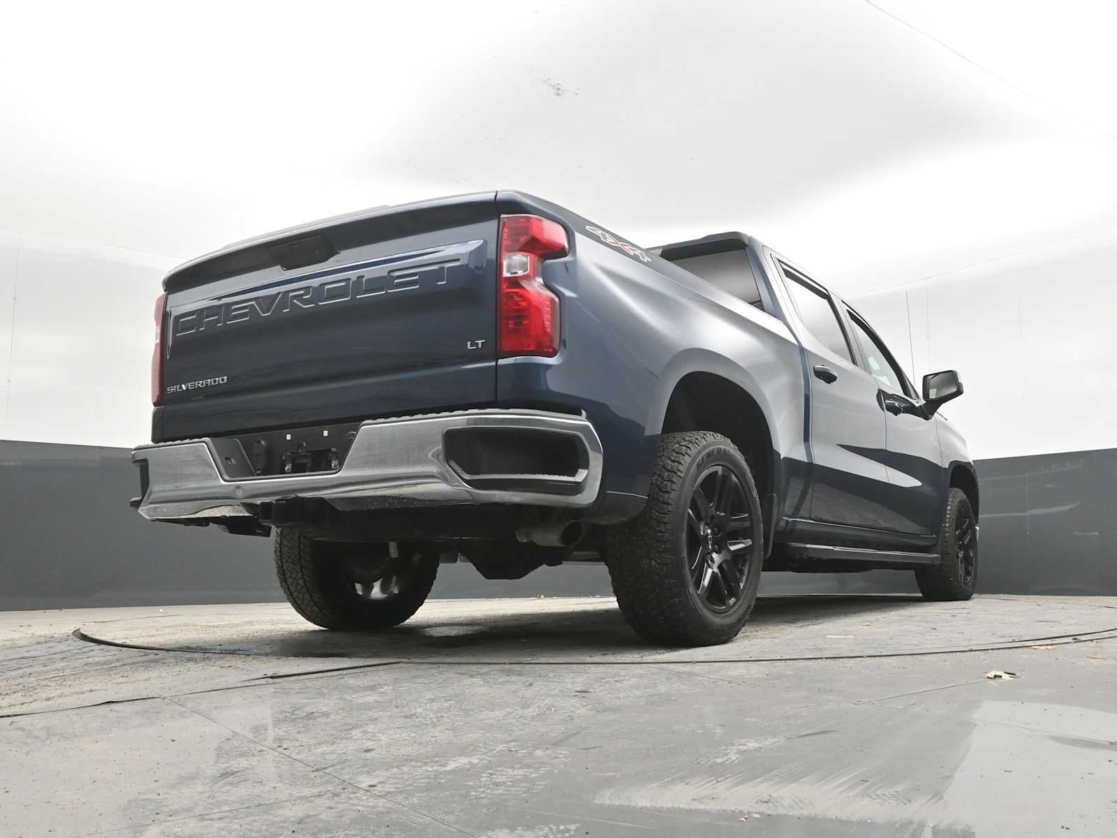 2022 Chevrolet Silverado 1500 LTD LT (2FL)