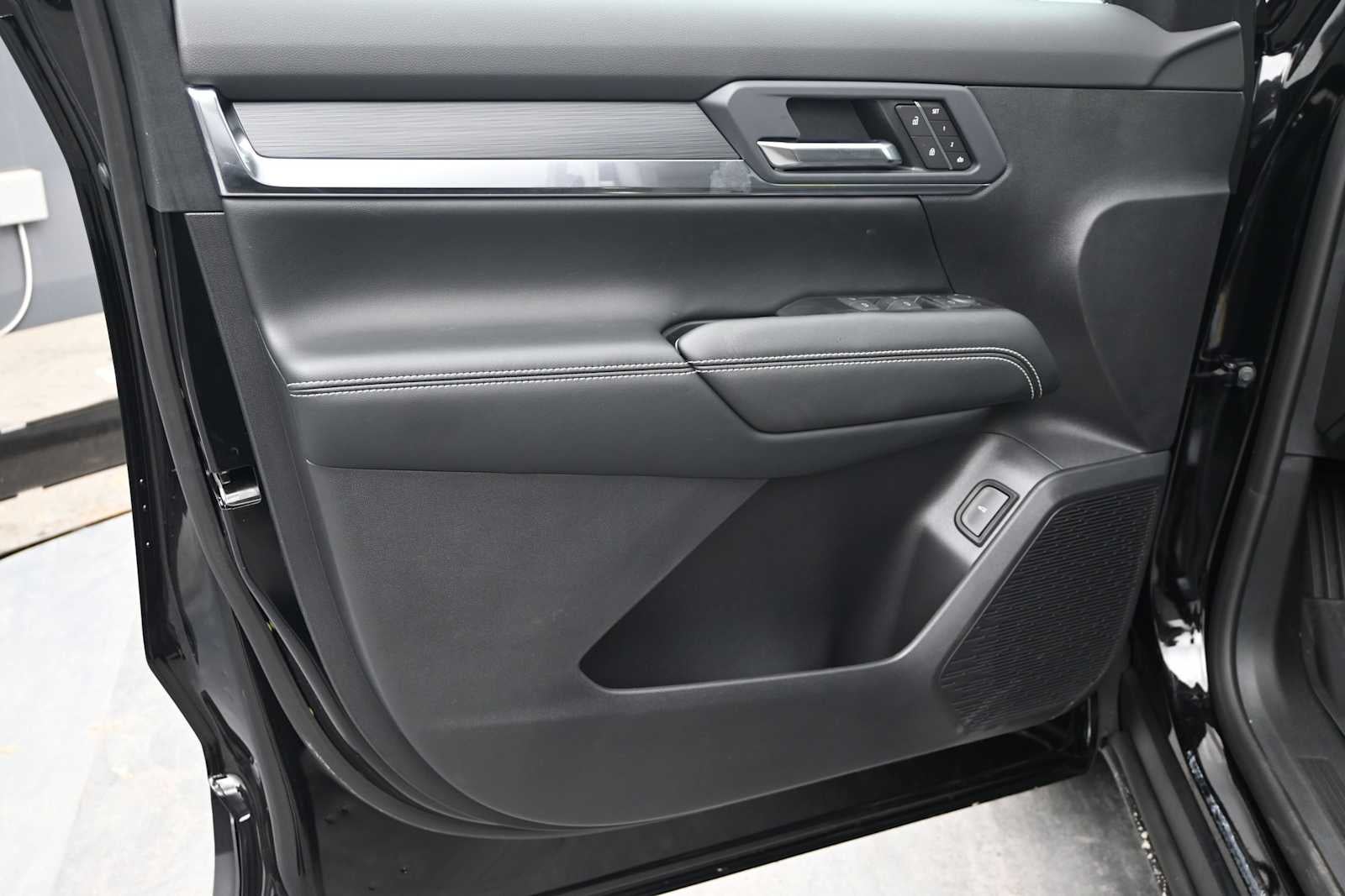 2027 GMC Terrain Elevation - Photo 12