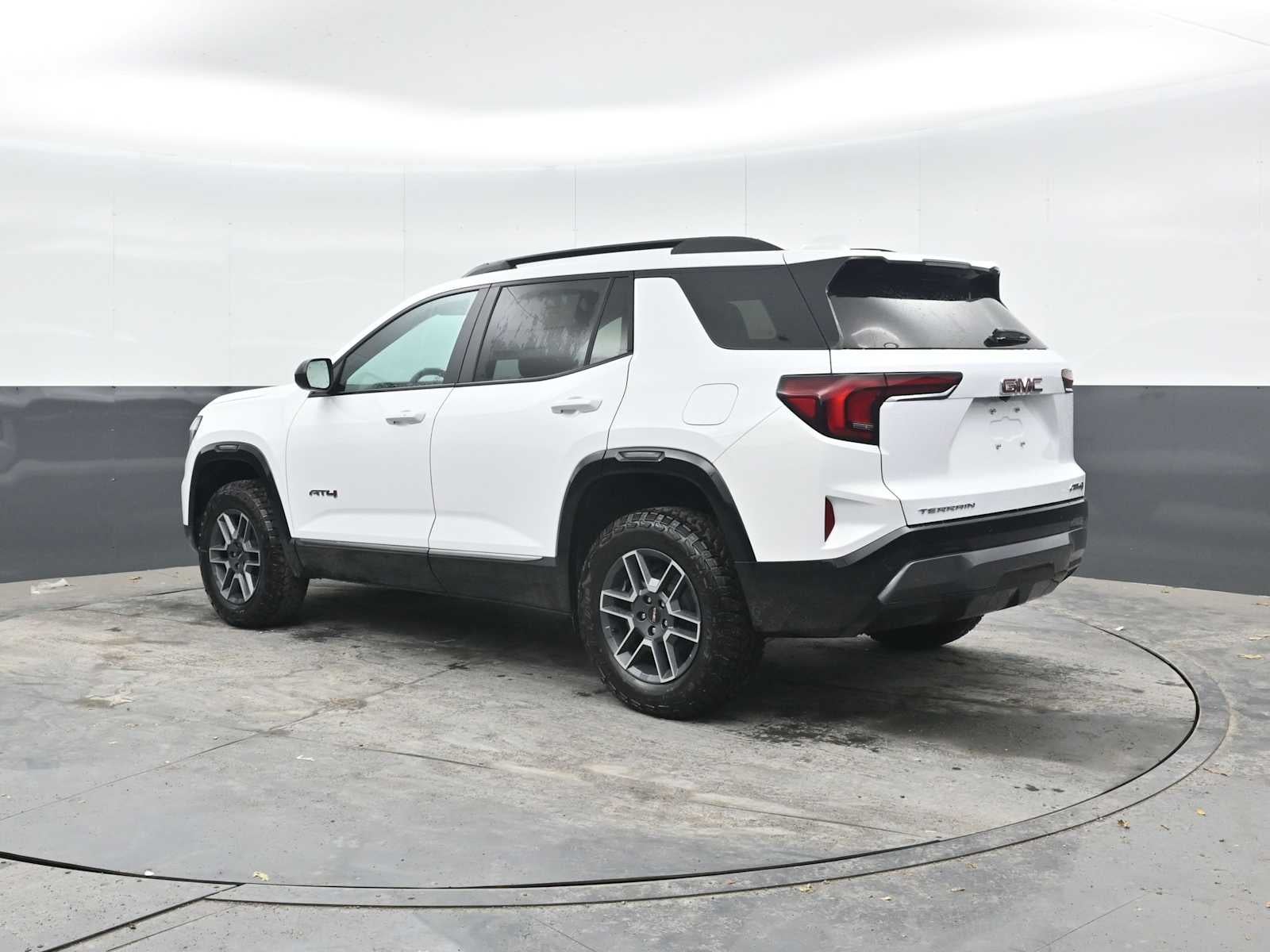 2027 GMC Terrain AWD AT4