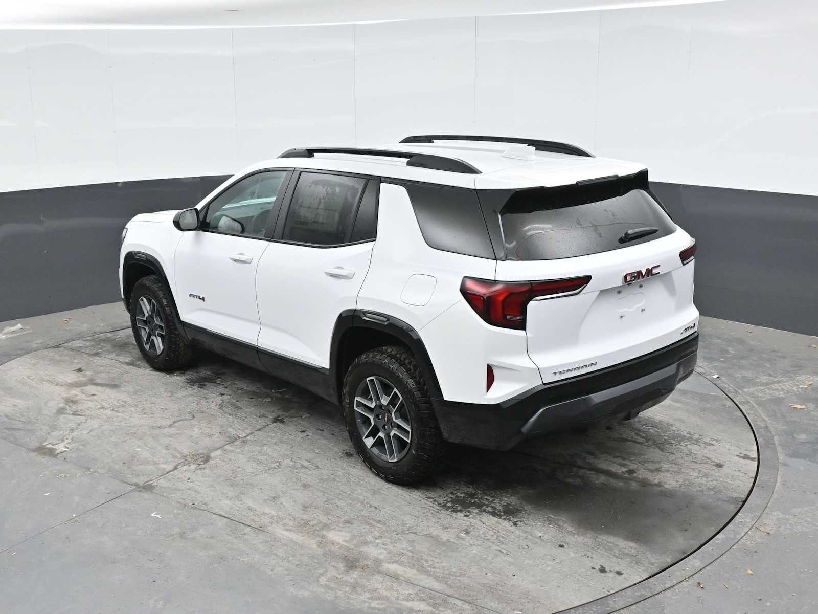 2027 GMC Terrain AWD AT4
