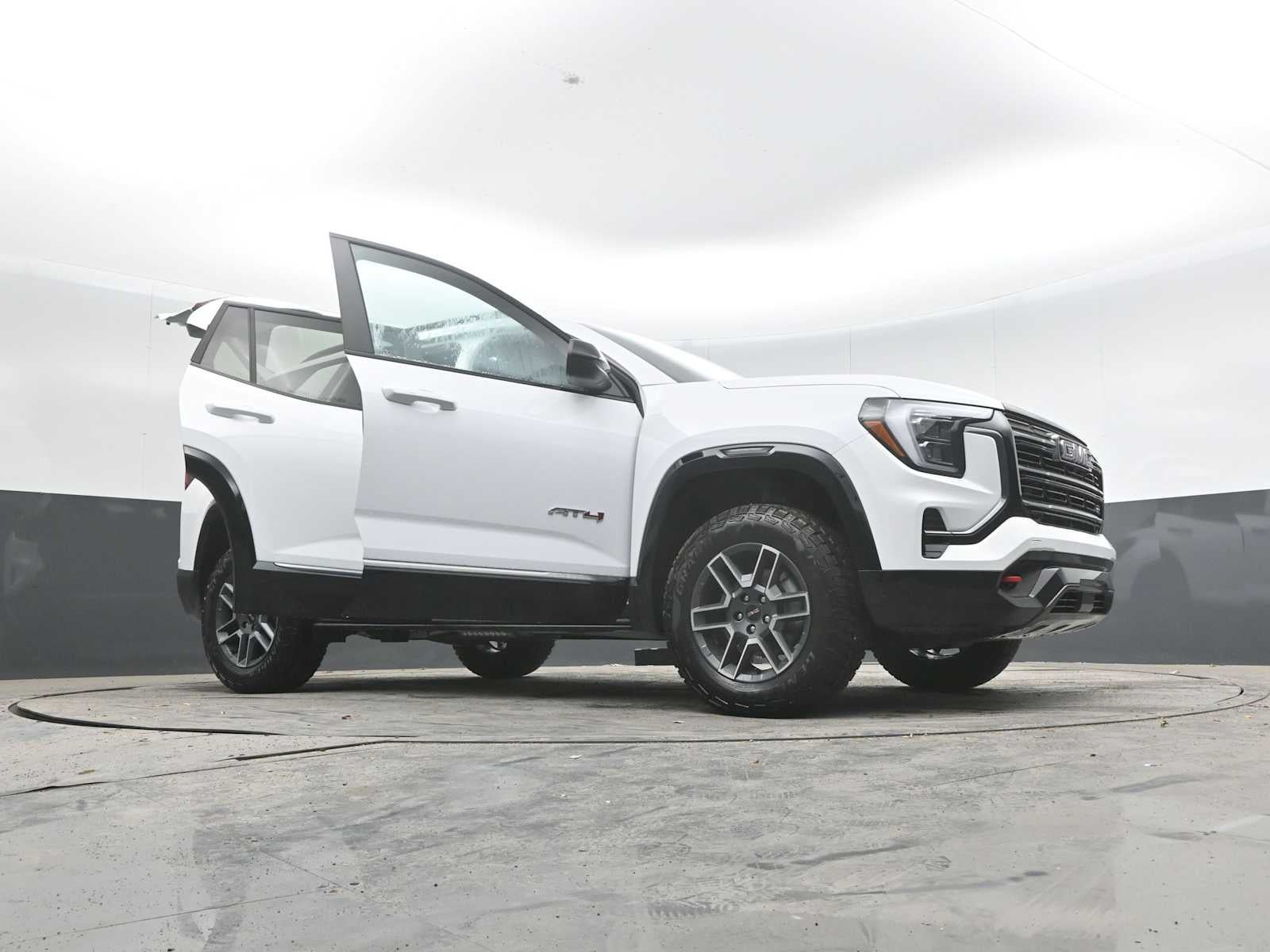 2027 GMC Terrain AWD AT4