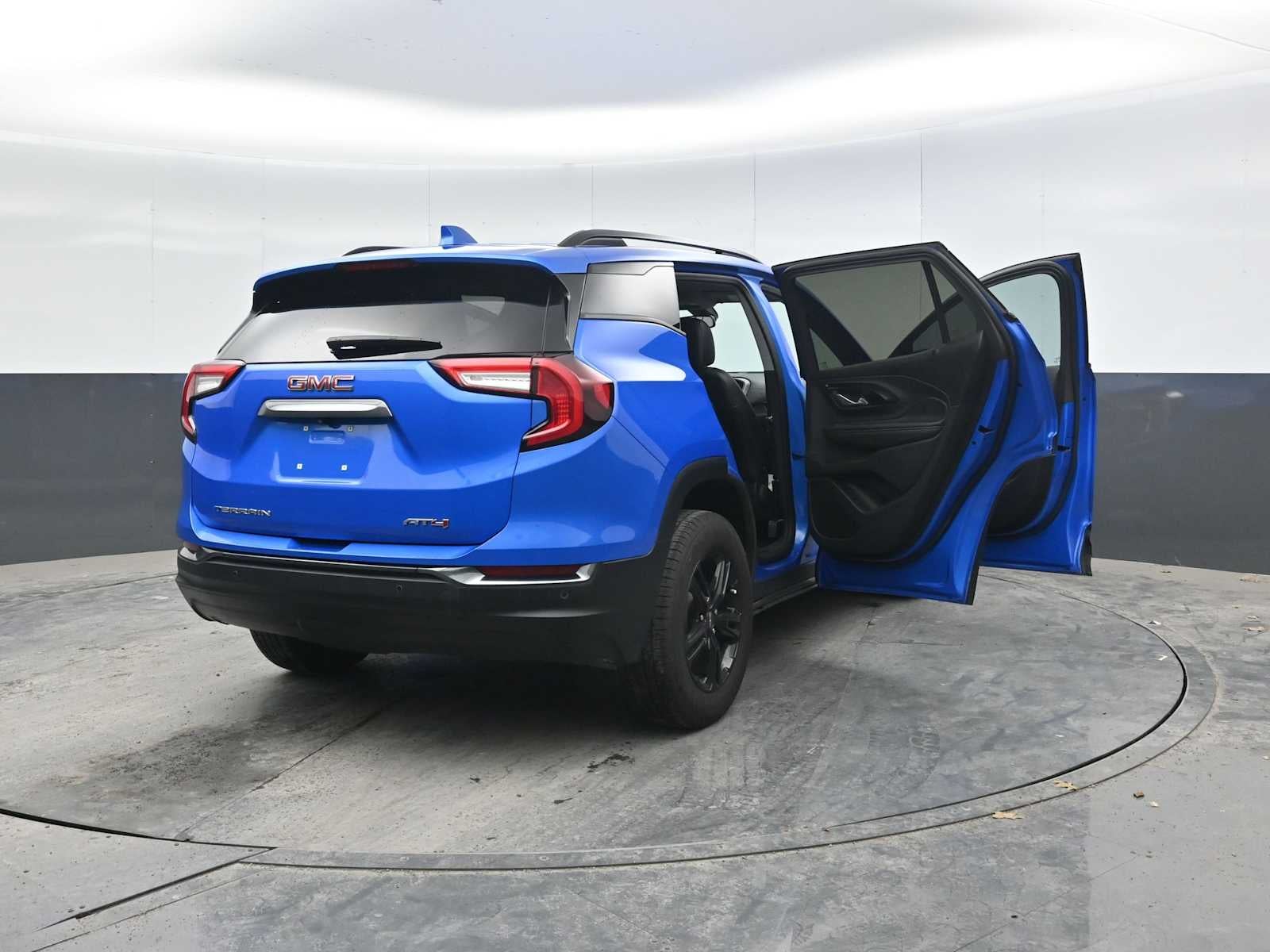 2024 GMC Terrain AT4