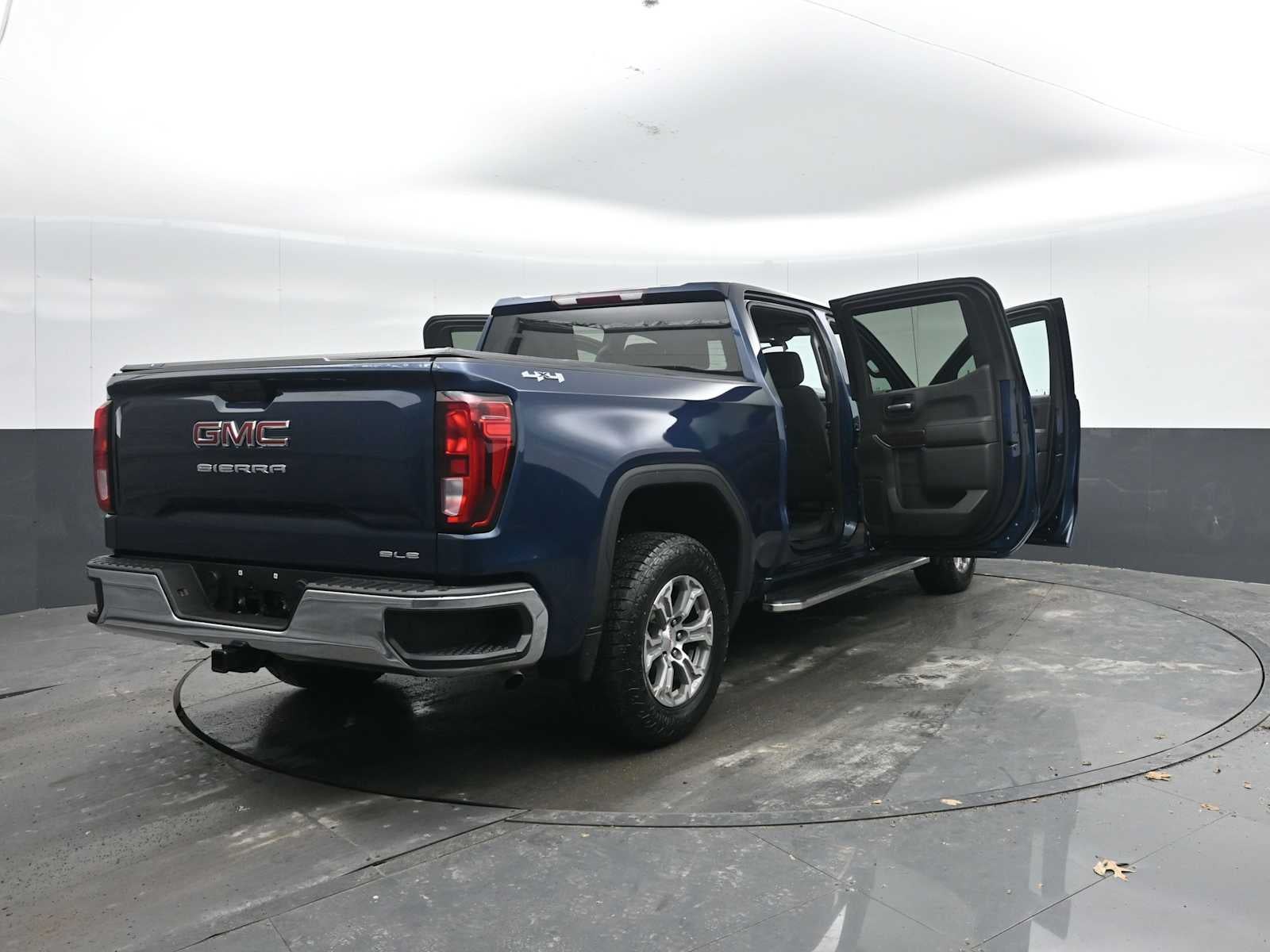 2020 GMC Sierra 1500 SLE