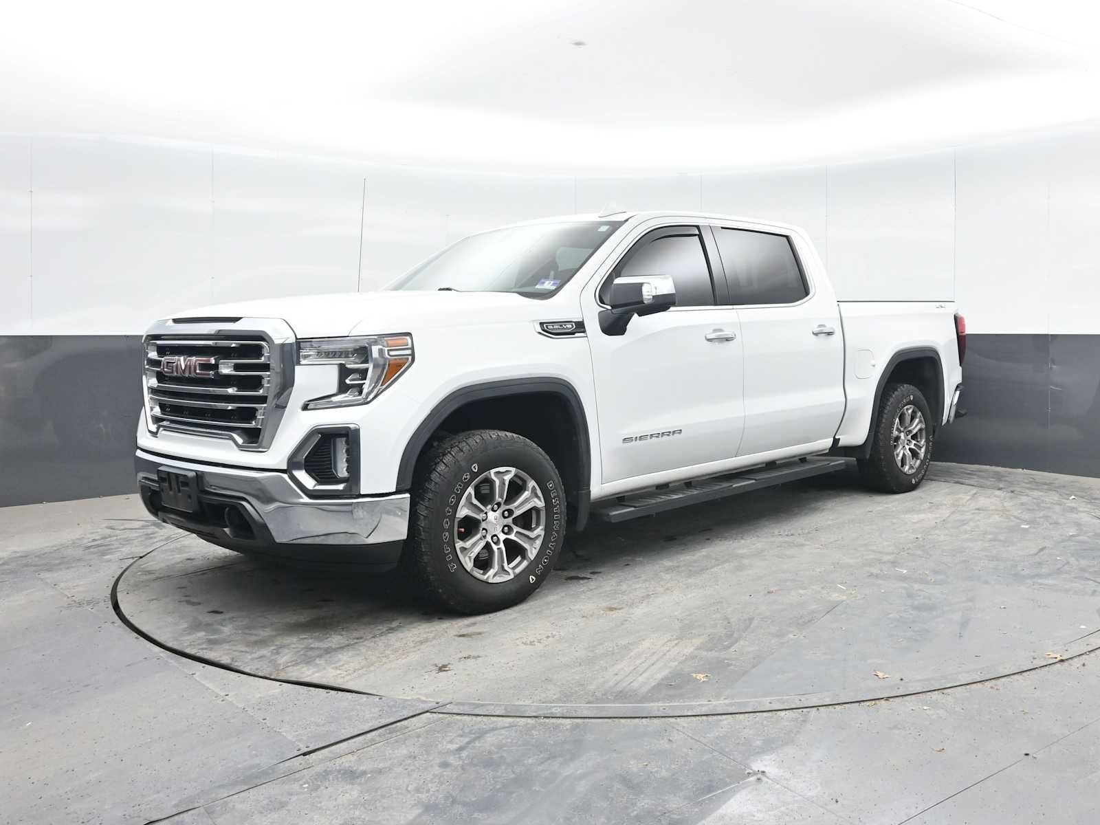 2019 GMC Sierra 1500 SLT