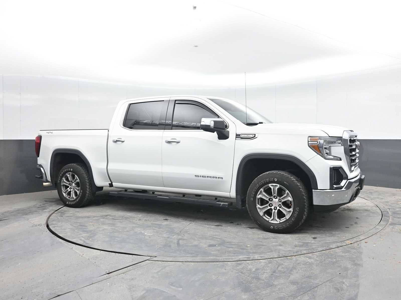 2019 GMC Sierra 1500 SLT