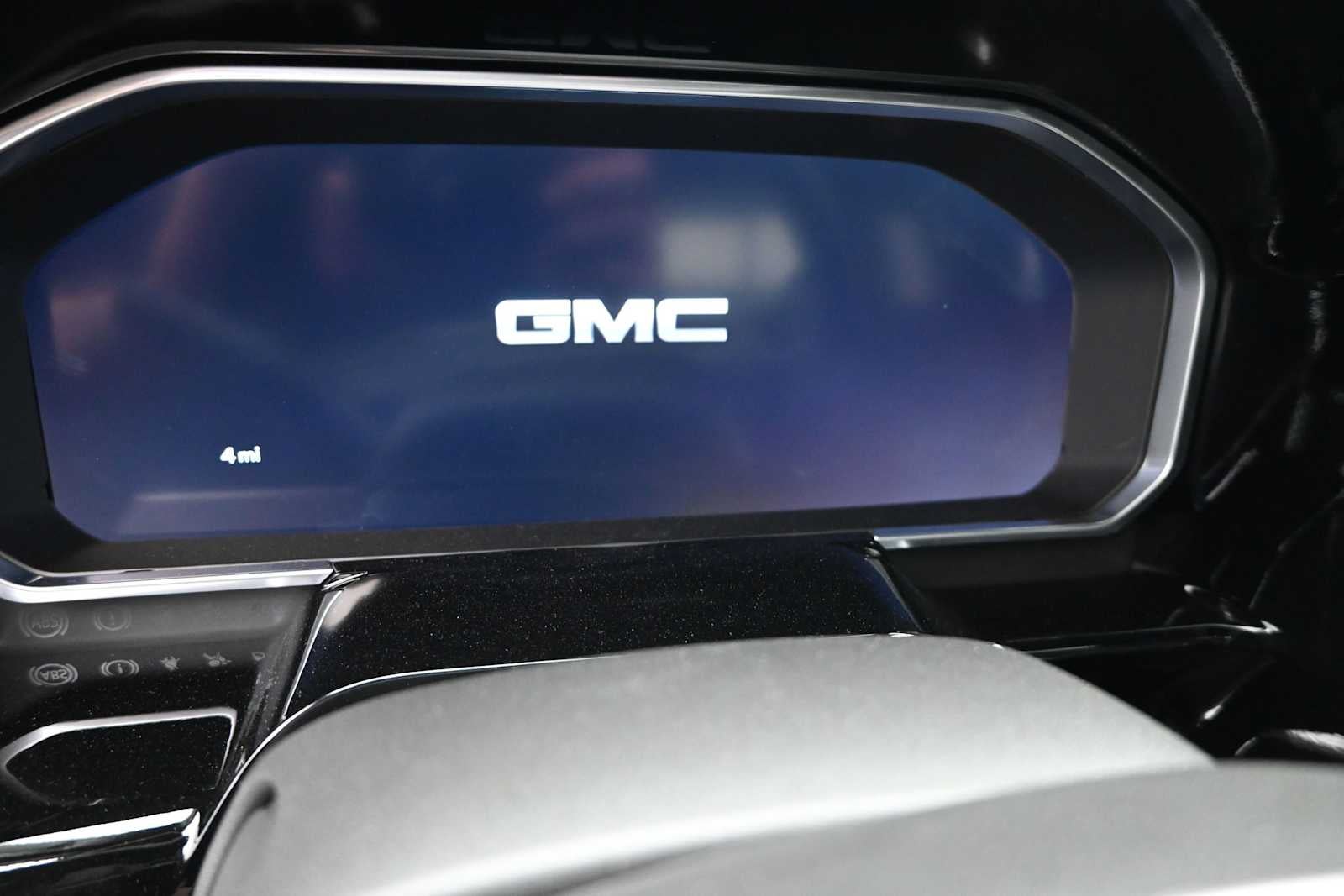2026 GMC Sierra 1500 SLT - Photo 15