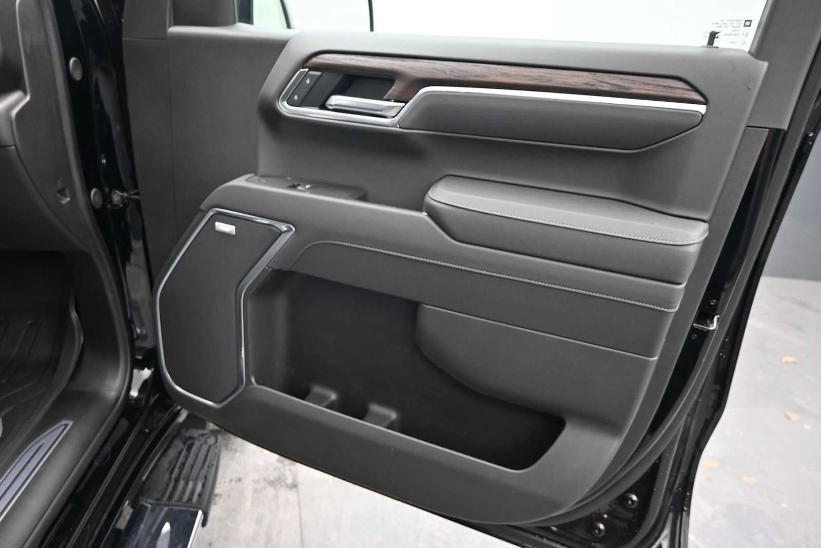 2026 GMC Sierra 1500 SLT - Photo 21
