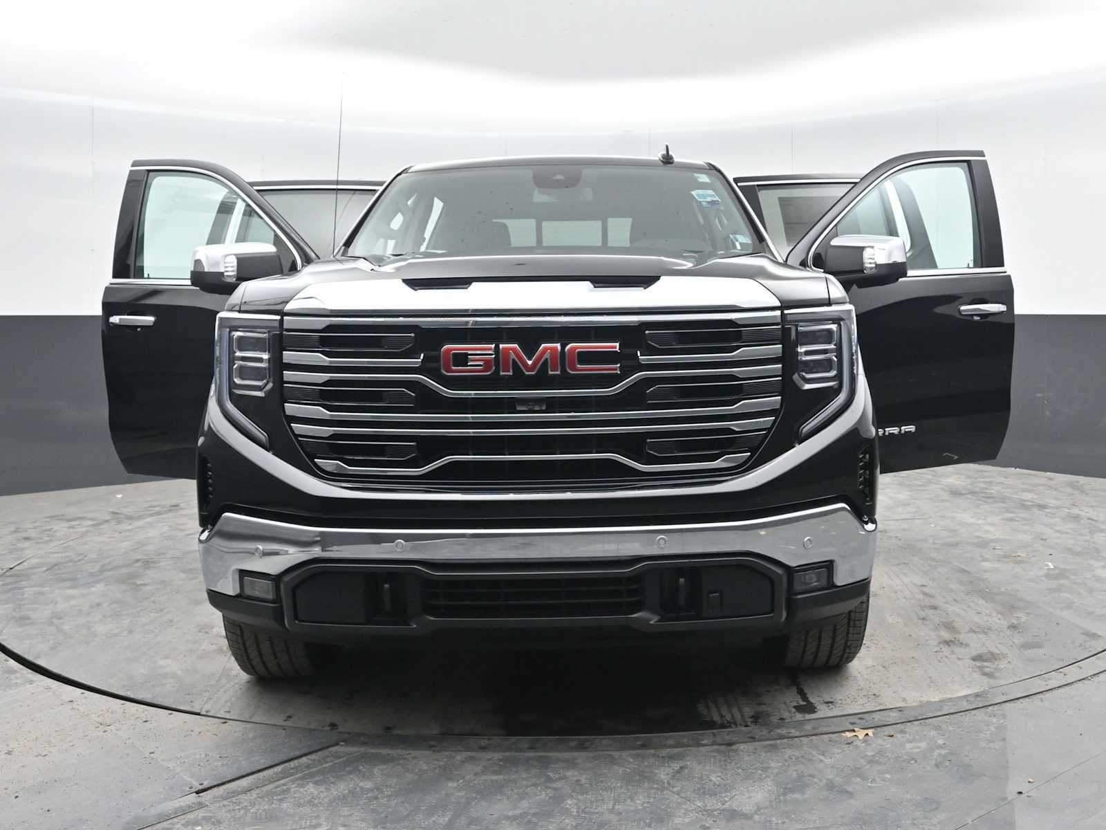 2026 GMC Sierra 1500 SLT - Photo 53