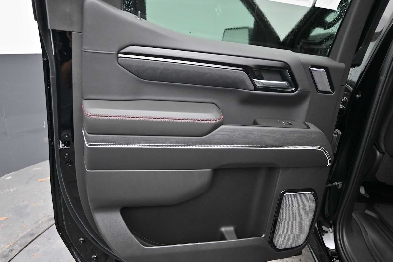 2026 GMC Sierra 1500 AT4X - Photo 18