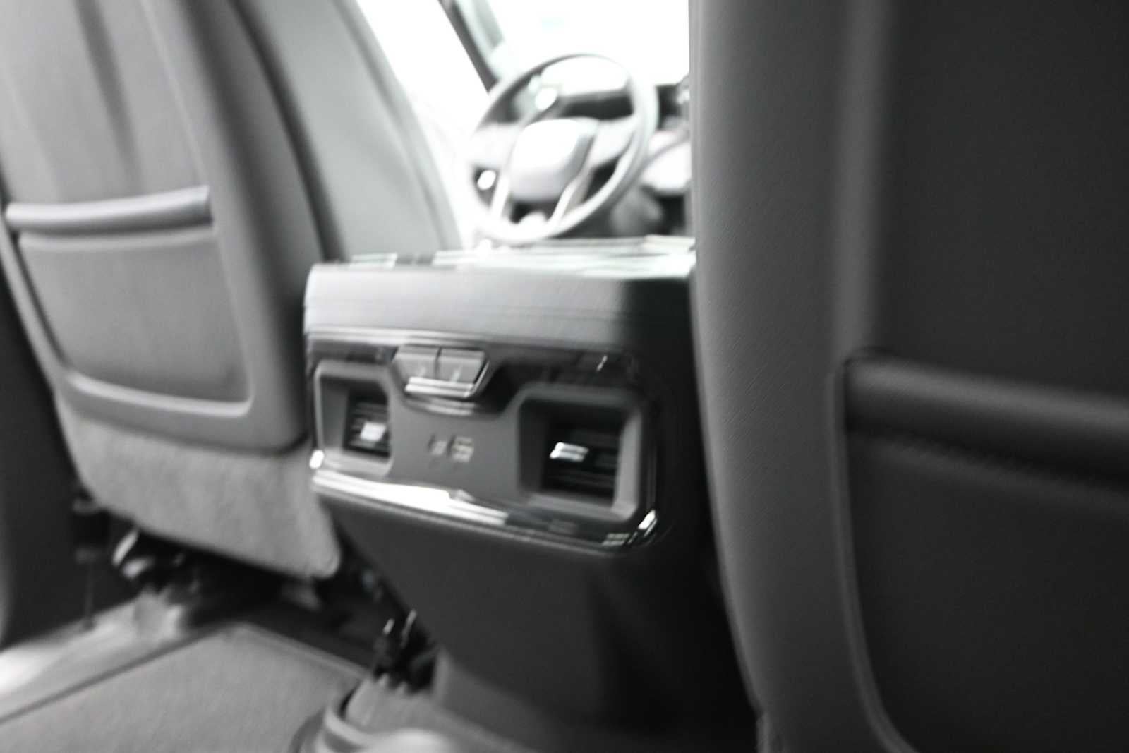 2026 GMC Sierra 1500 AT4X - Photo 25