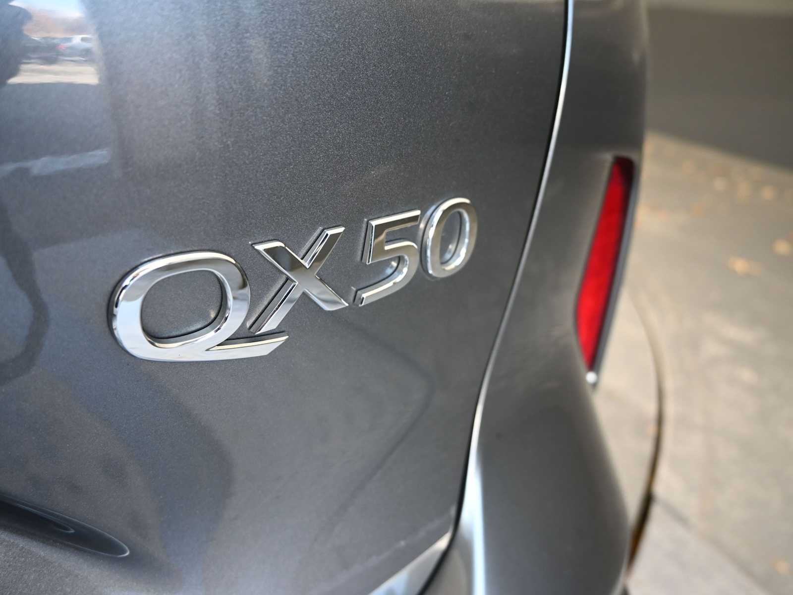 2021 INFINITI QX50 LUXE