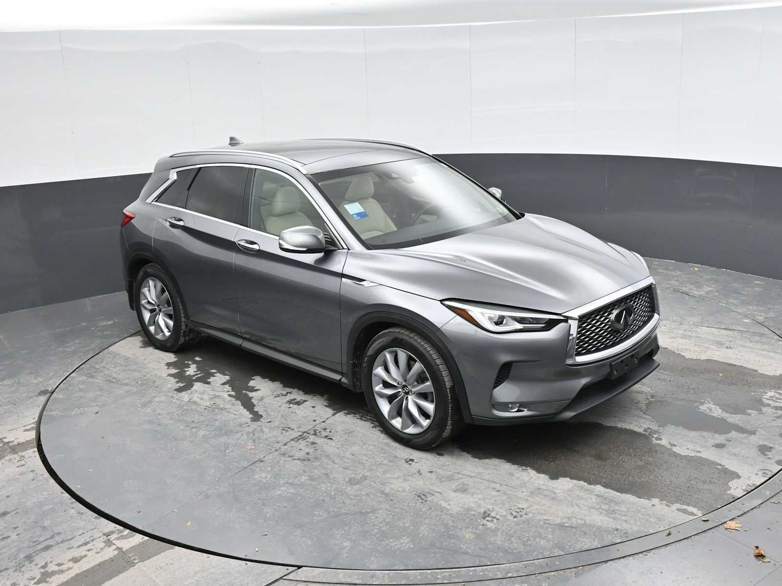 2021 INFINITI QX50 LUXE