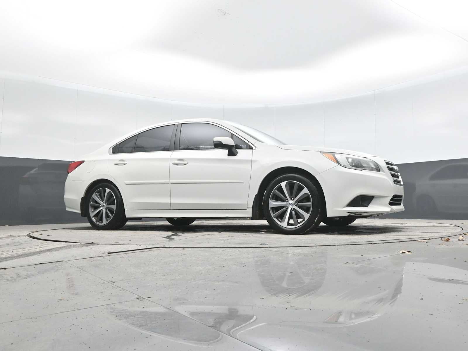 2016 Subaru Legacy 3.6R Limited