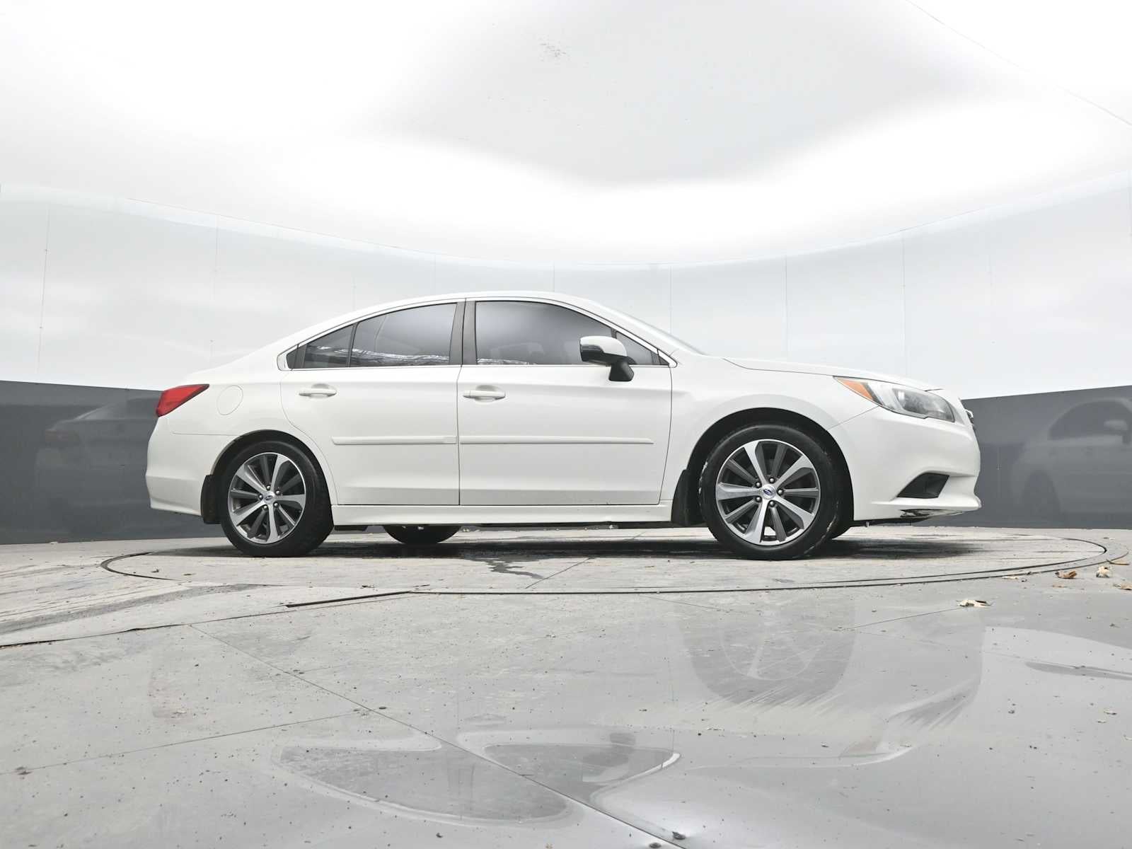 2016 Subaru Legacy 3.6R Limited