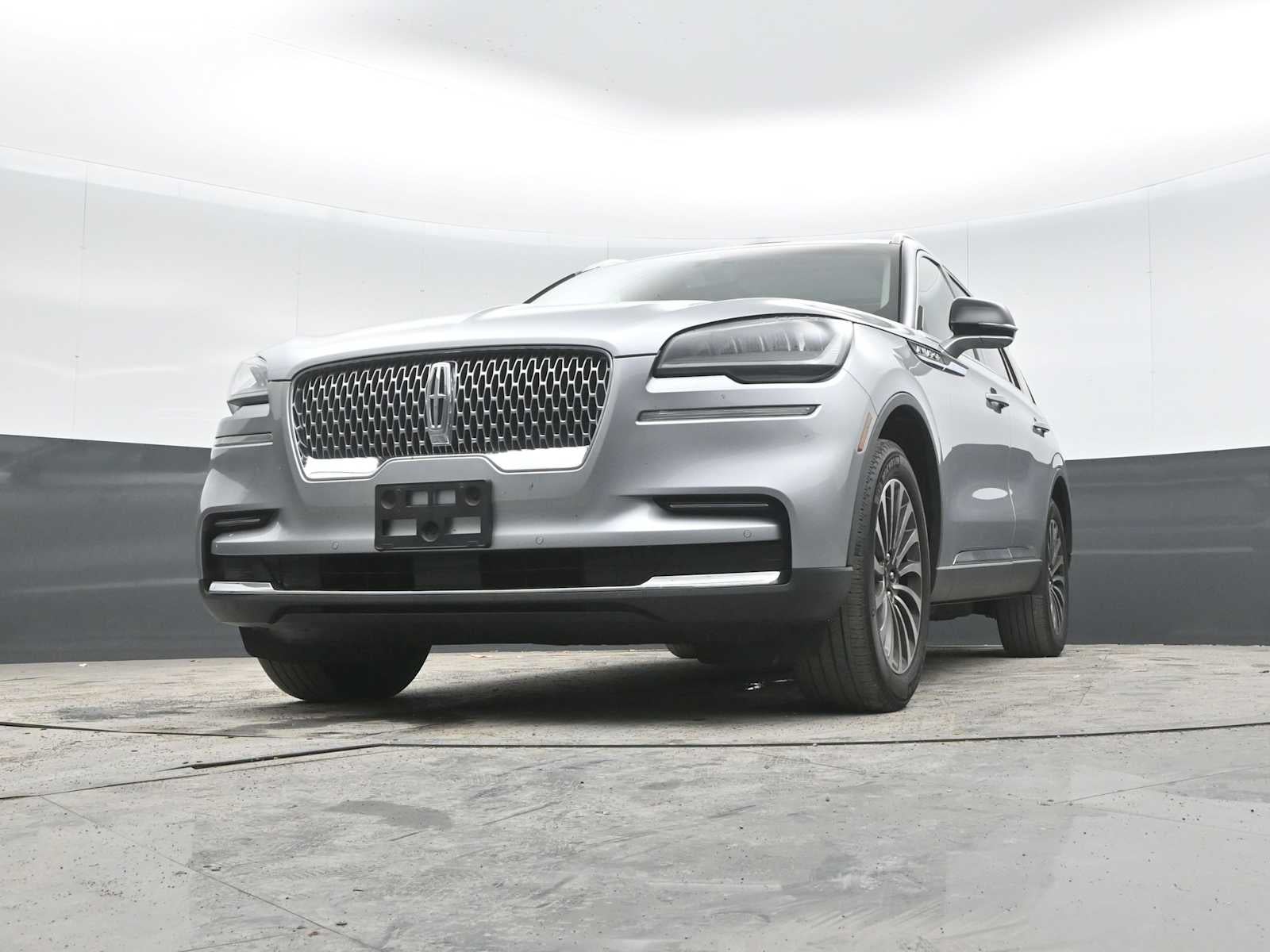2023 Lincoln Aviator Standard