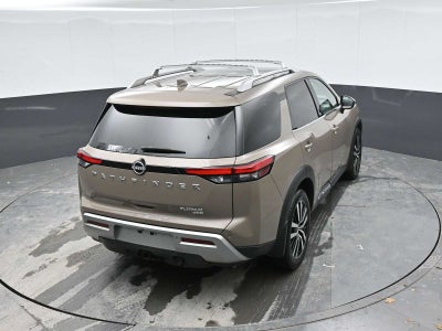 2023 Nissan Pathfinder Platinum