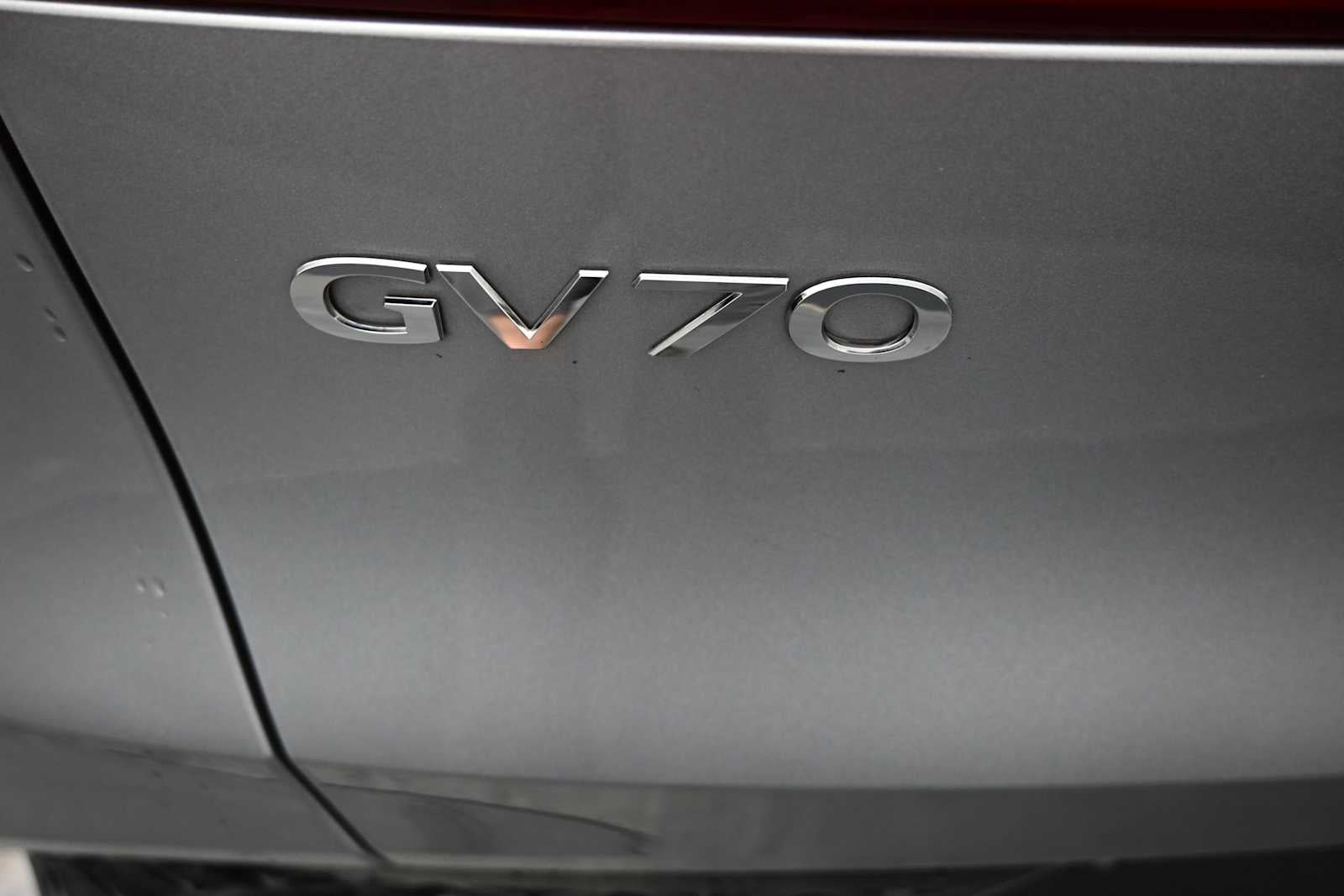 2024 Genesis GV70 2.5T