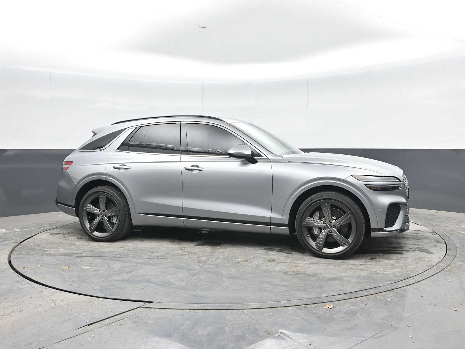 2024 Genesis GV70 2.5T