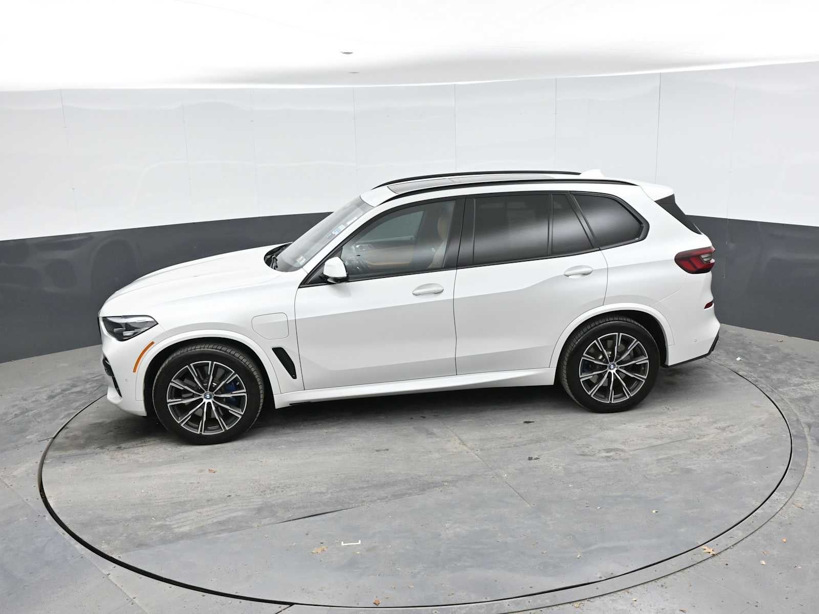 2022 BMW X5 xDrive45e