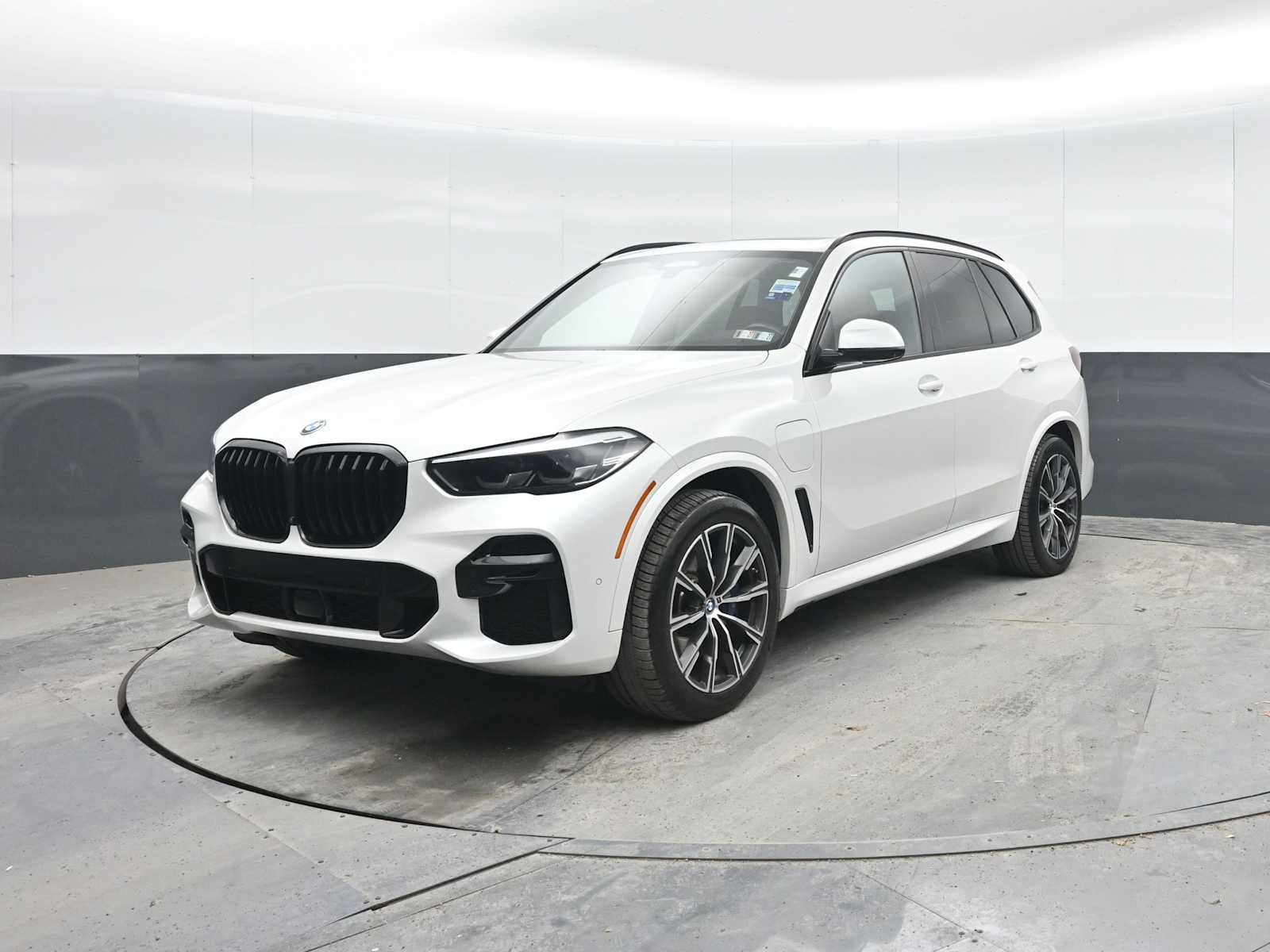 2022 BMW X5 xDrive45e
