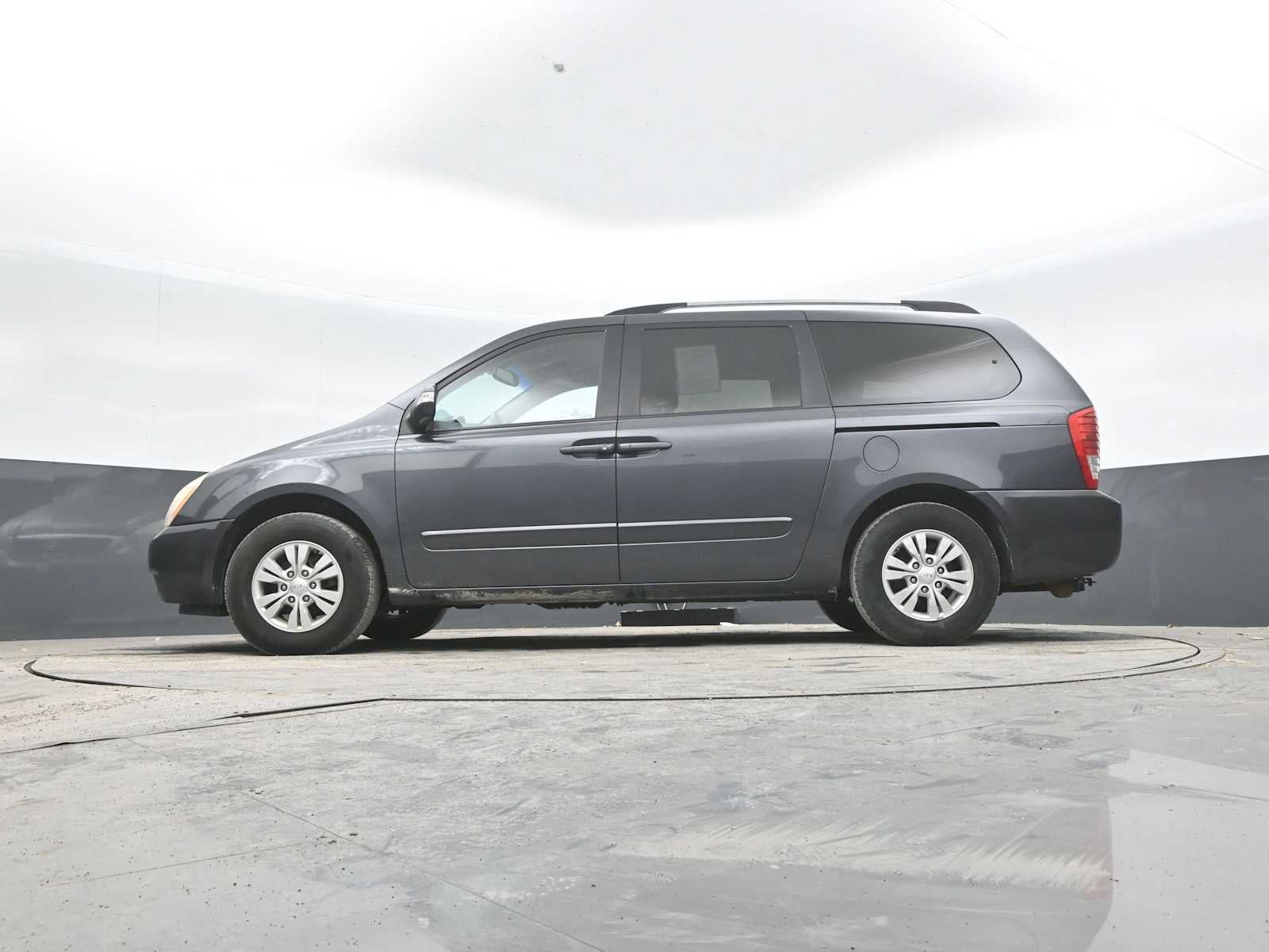 2012 Kia Sedona LX