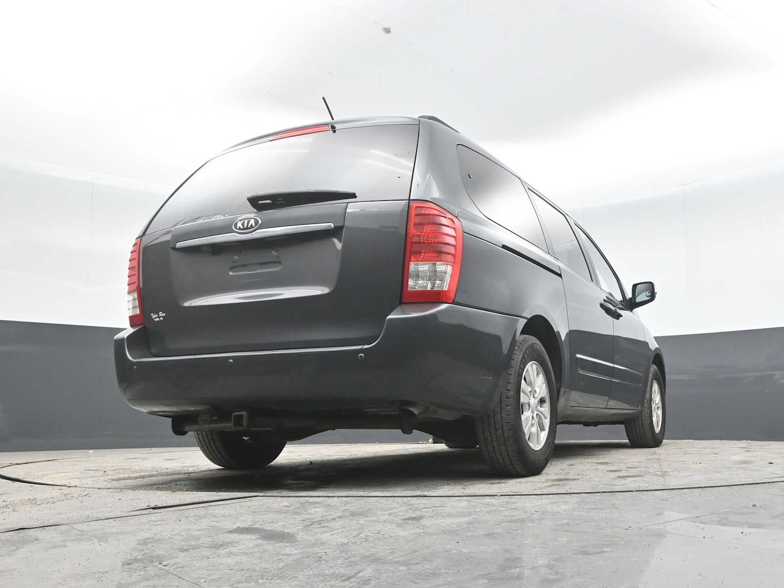 2012 Kia Sedona LX