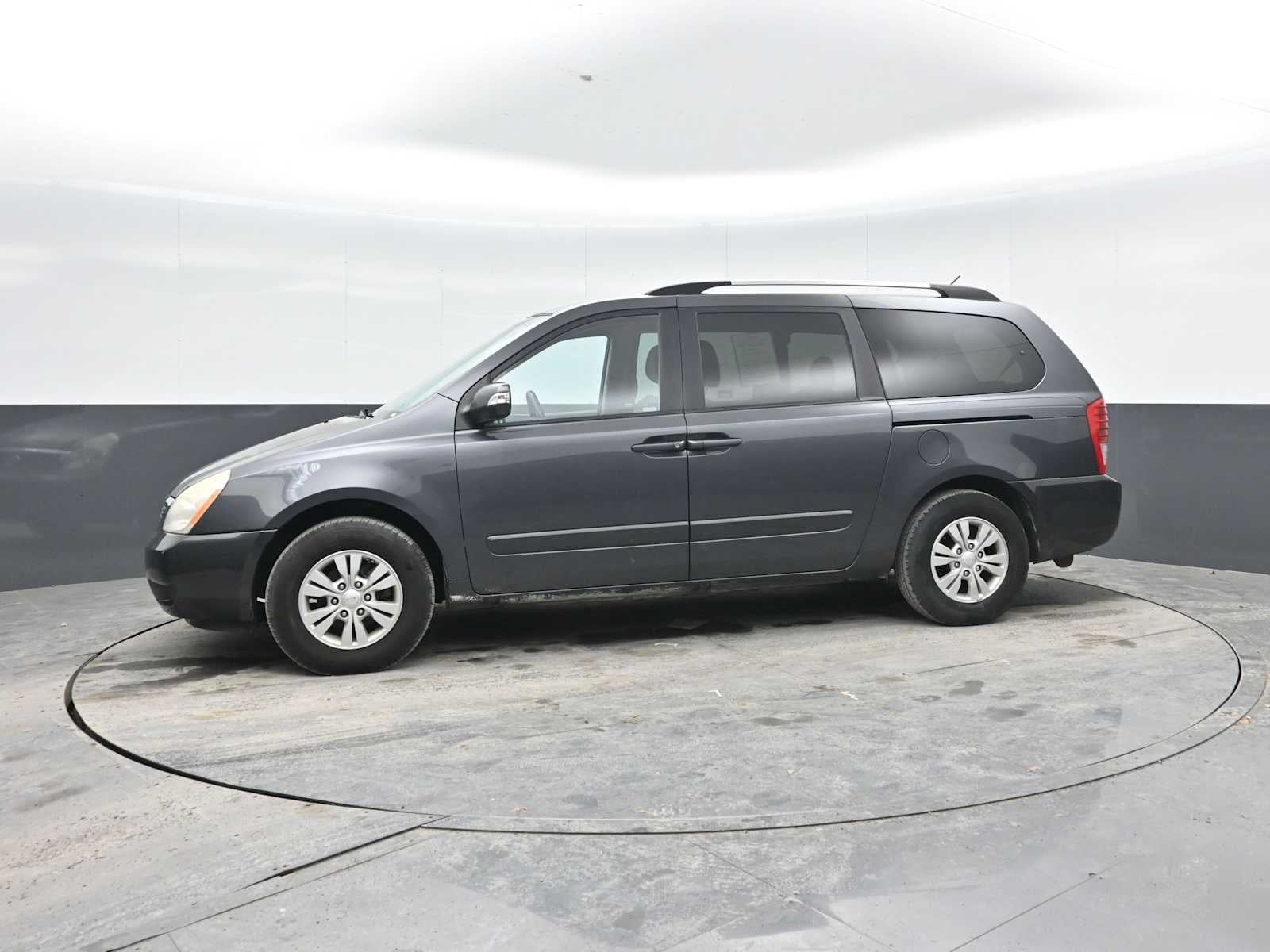 2012 Kia Sedona LX