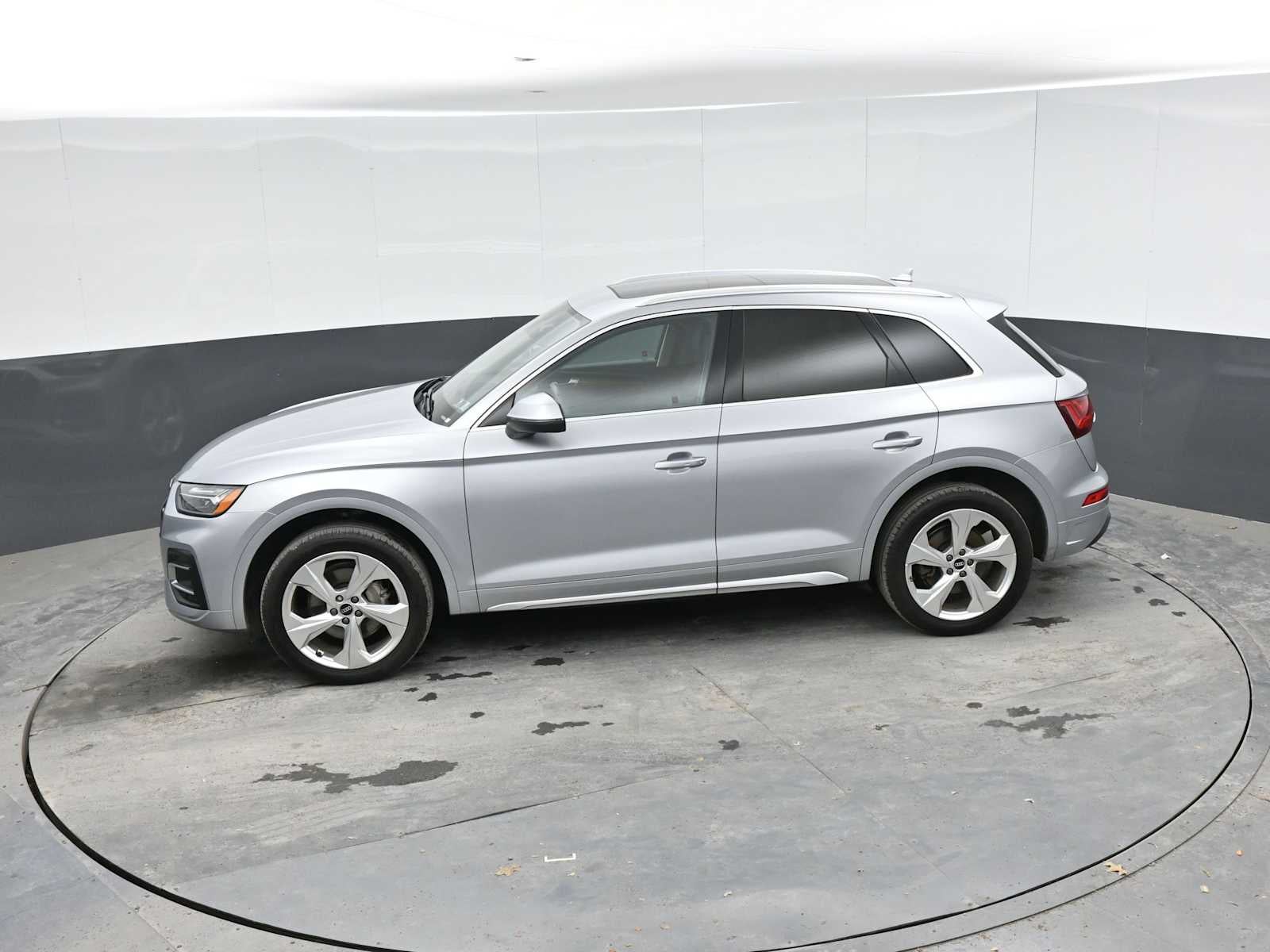 2021 Audi Q5 Premium Plus