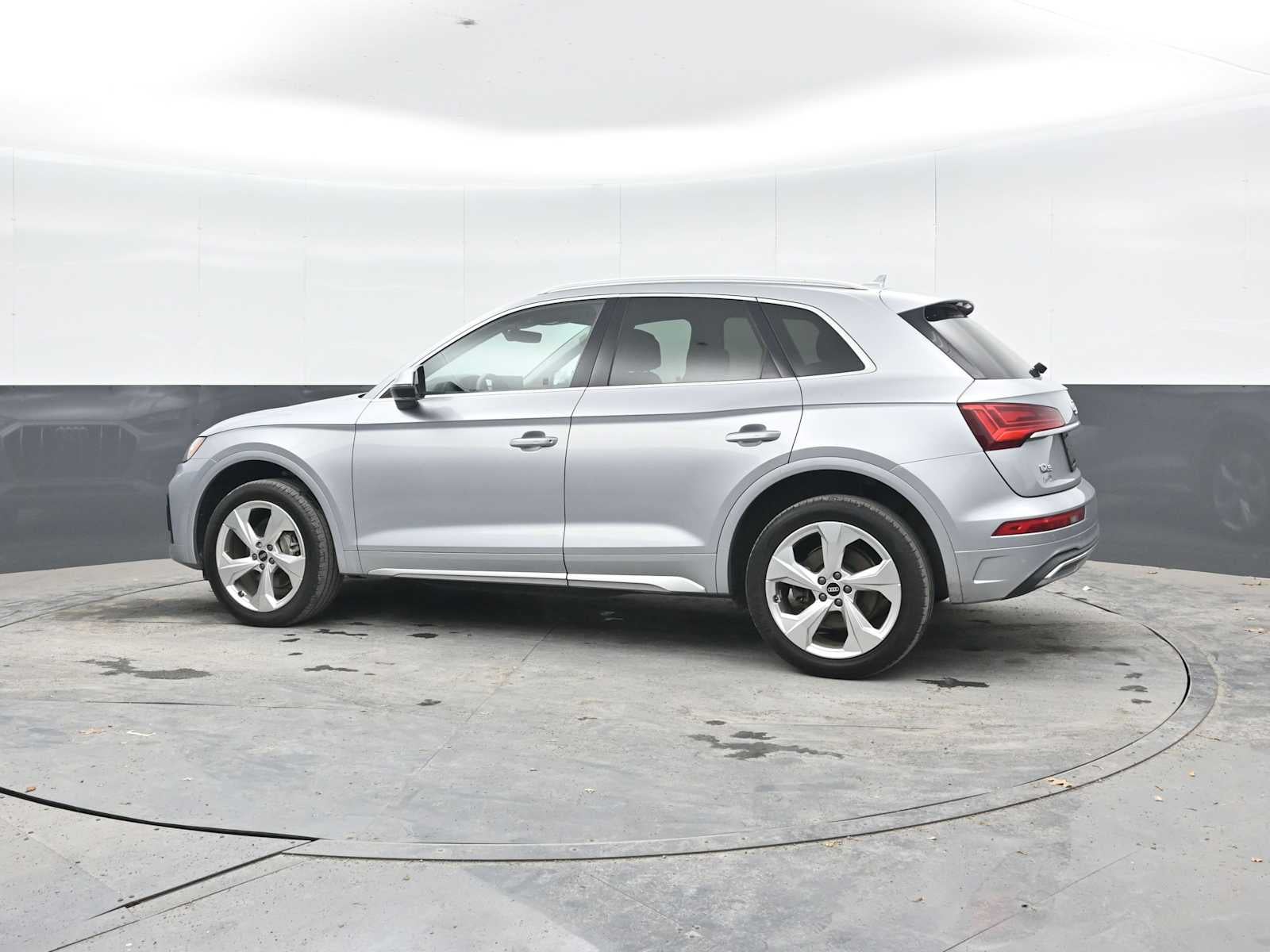 2021 Audi Q5 Premium Plus