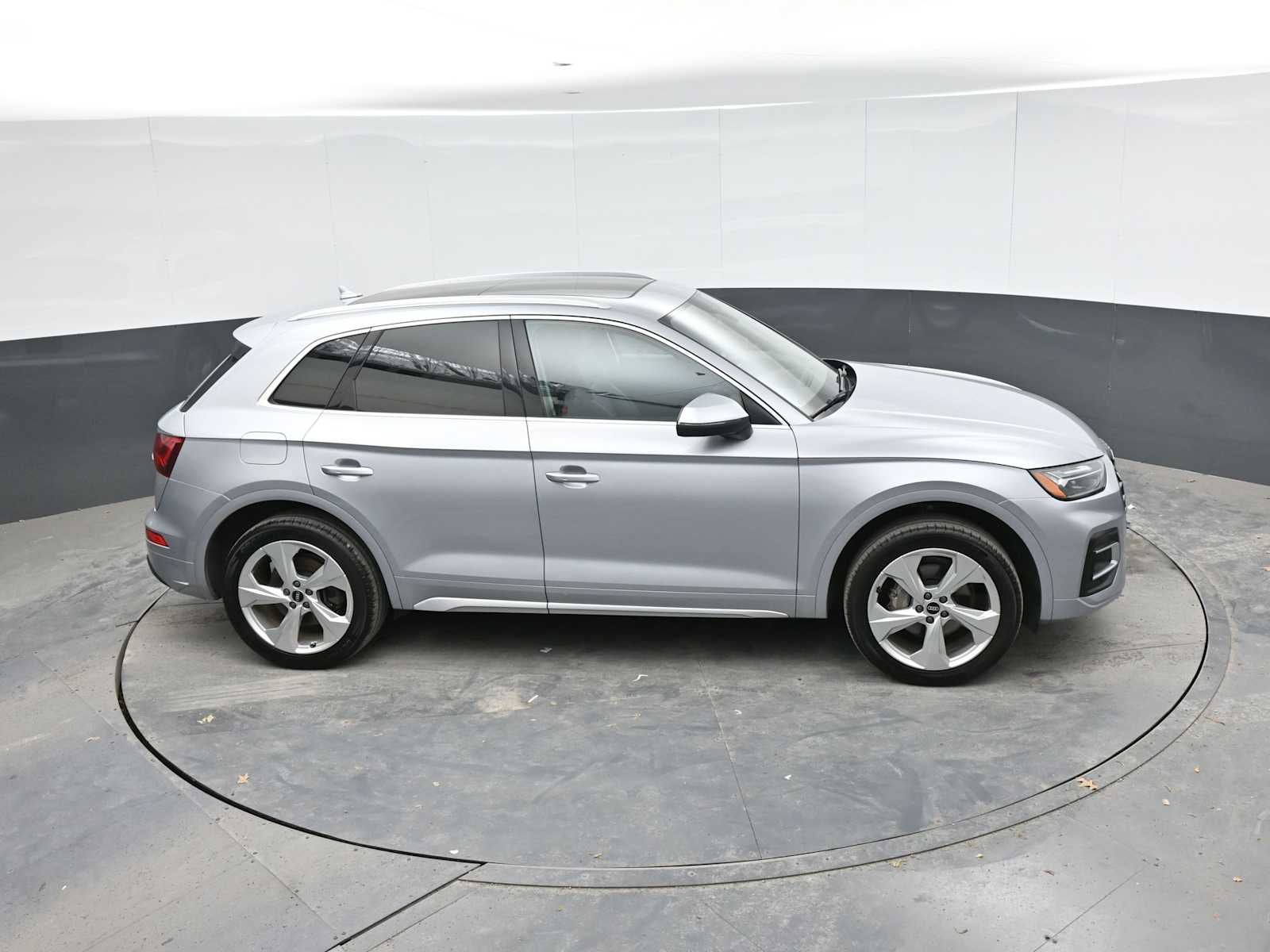 2021 Audi Q5 Premium Plus