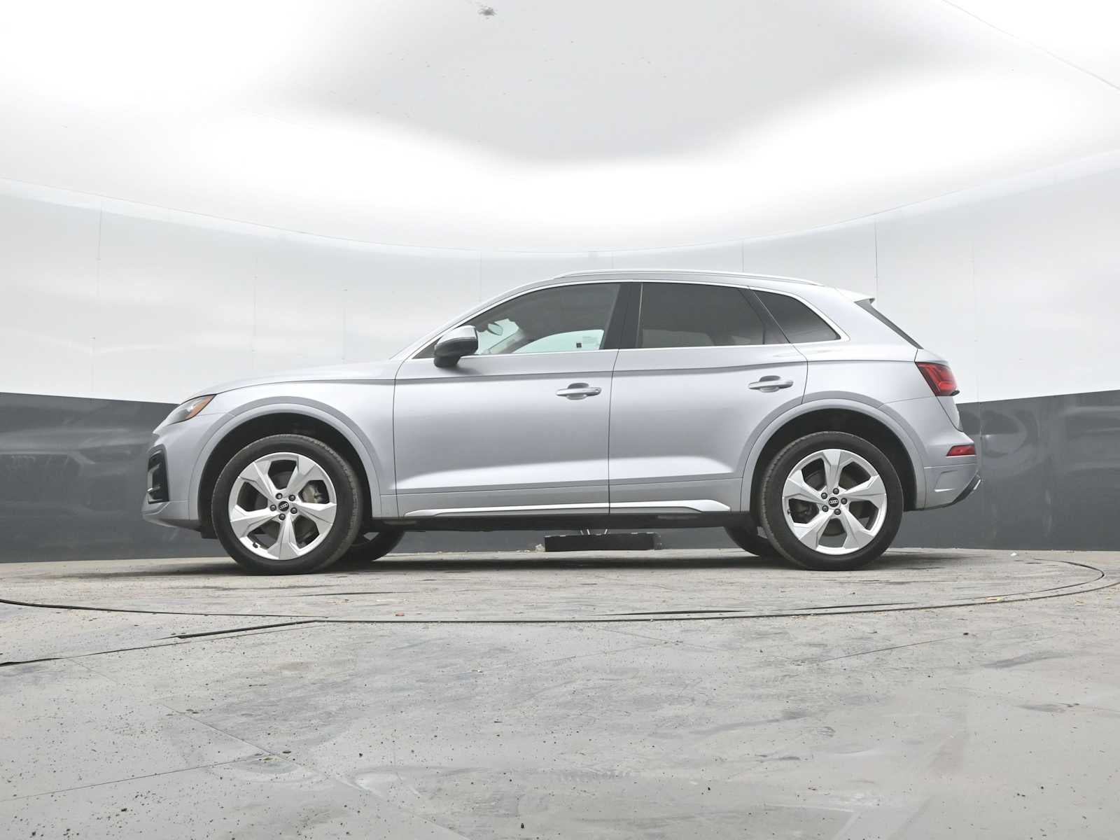 2021 Audi Q5 Premium Plus