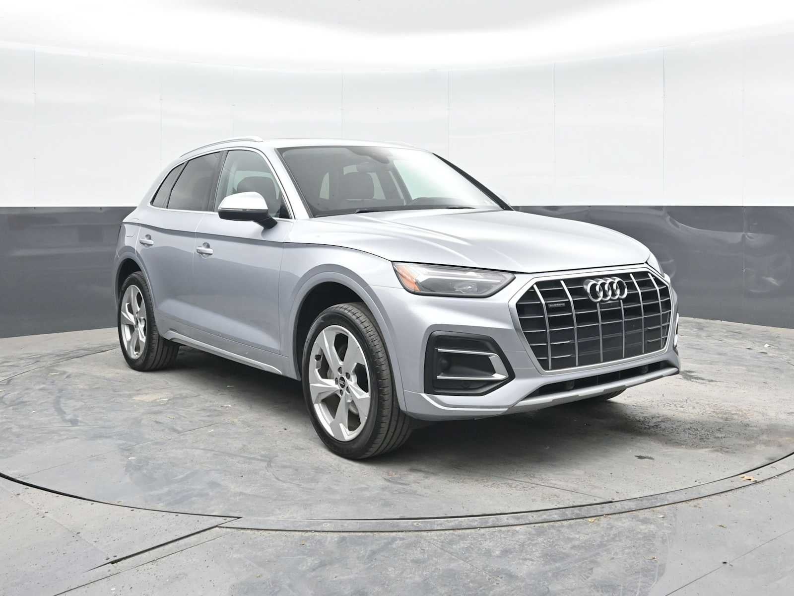 2021 Audi Q5 Premium Plus