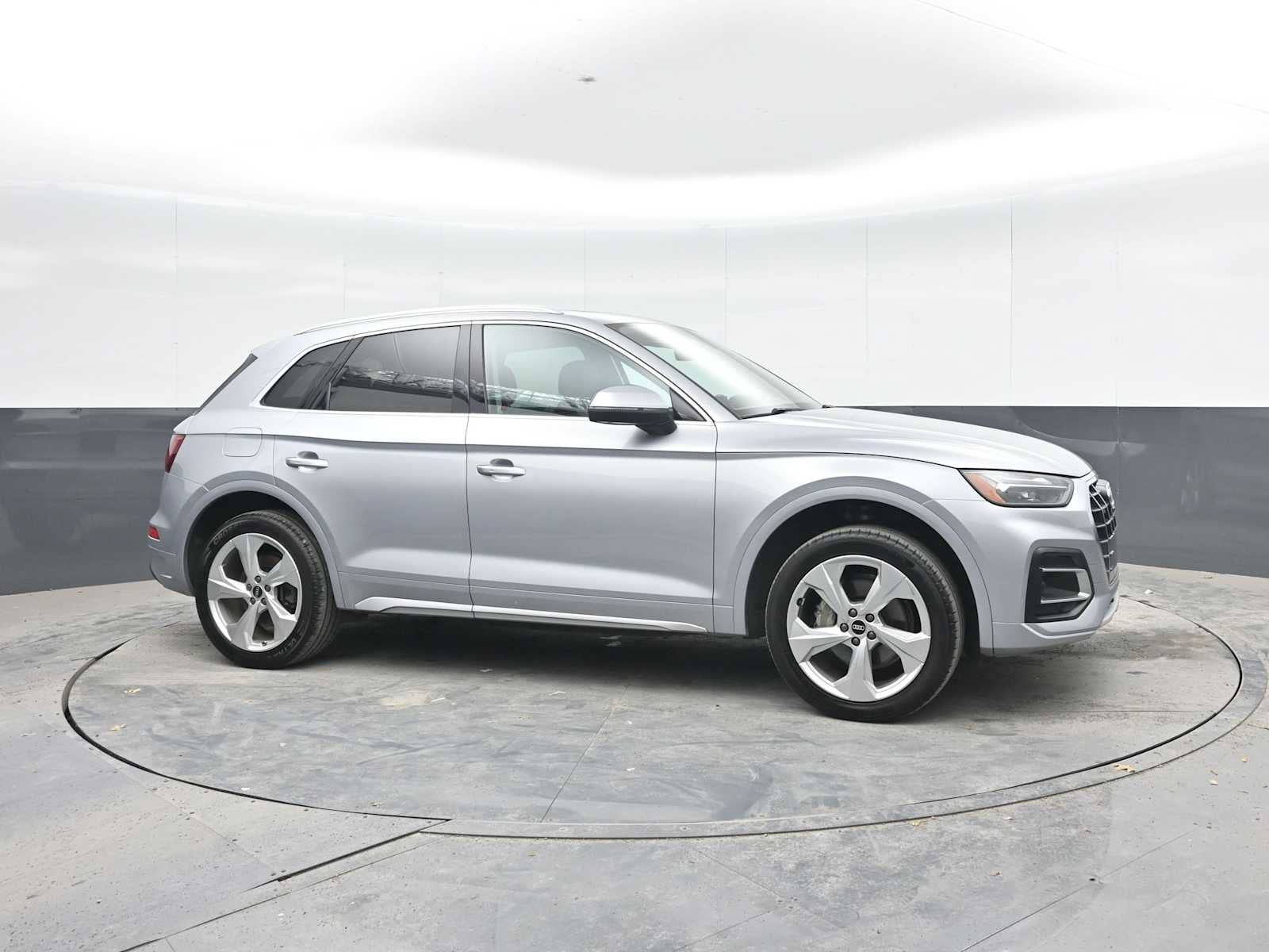 2021 Audi Q5 Premium Plus