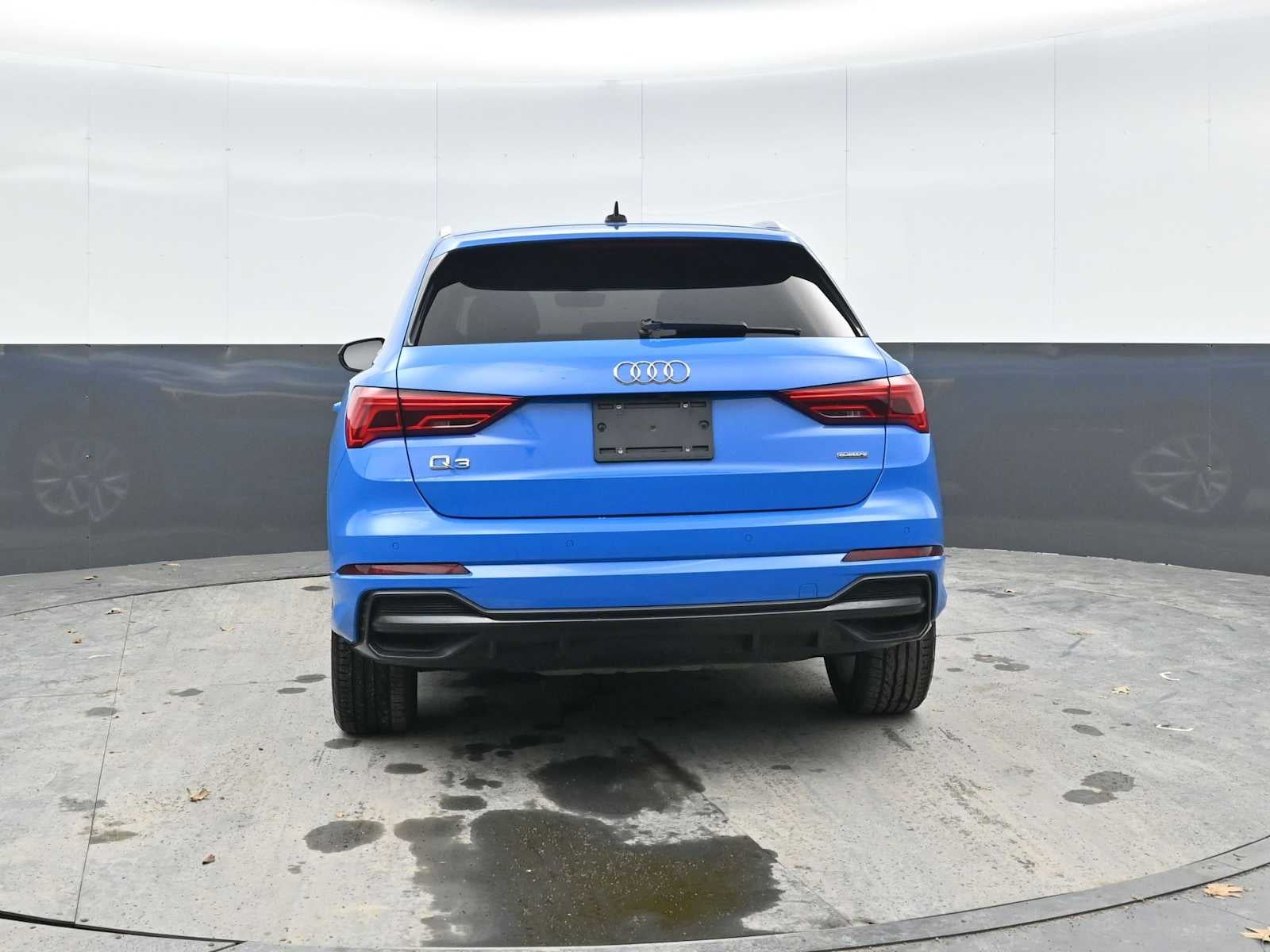 2022 Audi Q3 S line Premium