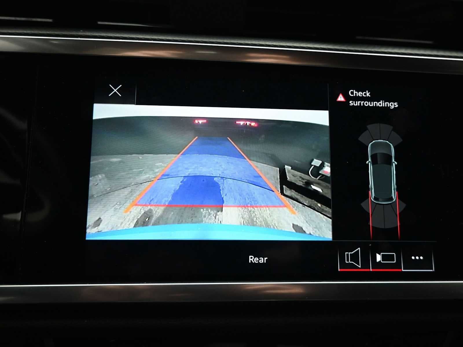 2022 Audi Q3 S line Premium