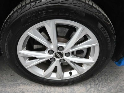 2022 Audi Q3 S line Premium