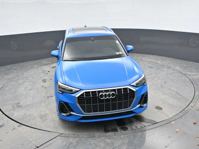 2022 Audi Q3 S line Premium
