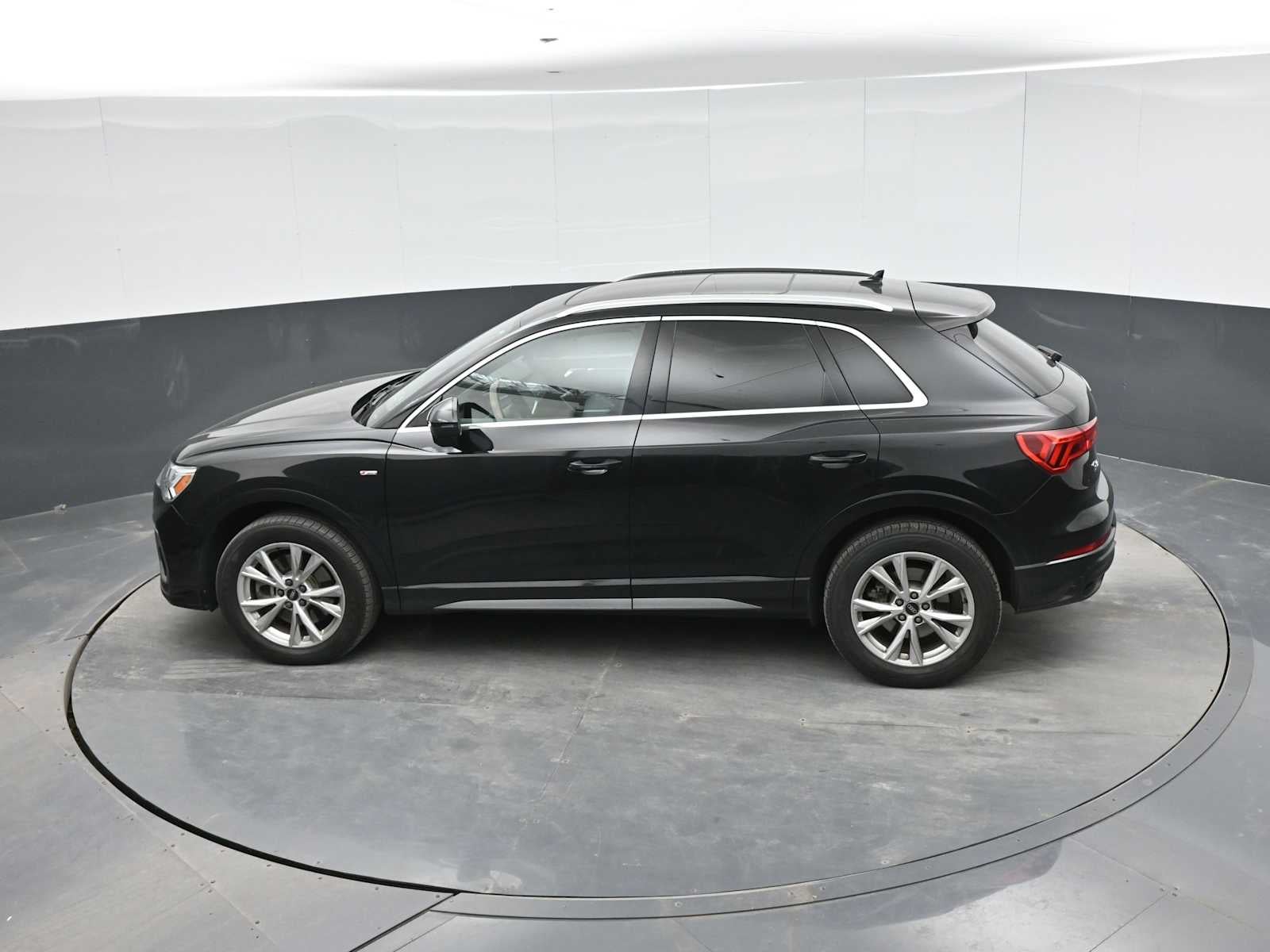 2022 Audi Q3 S line Premium Plus