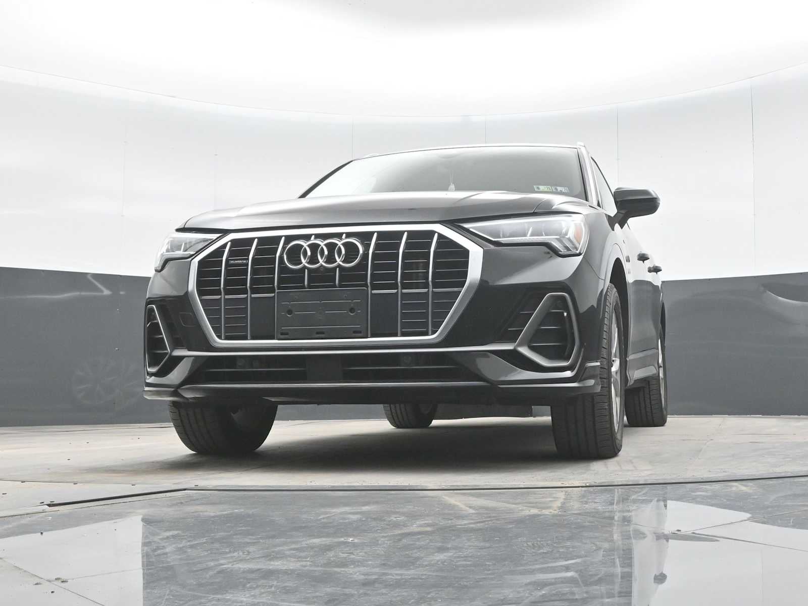 2022 Audi Q3 S line Premium Plus