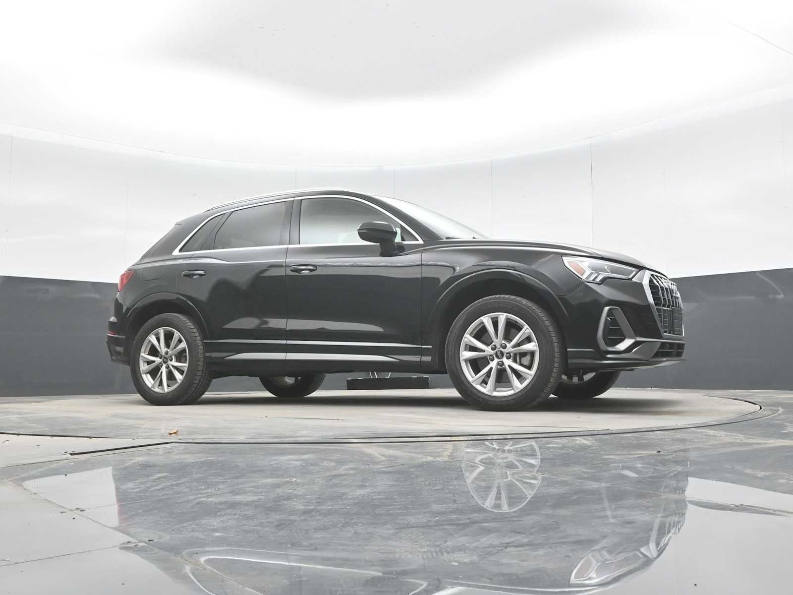 2022 Audi Q3 S line Premium Plus