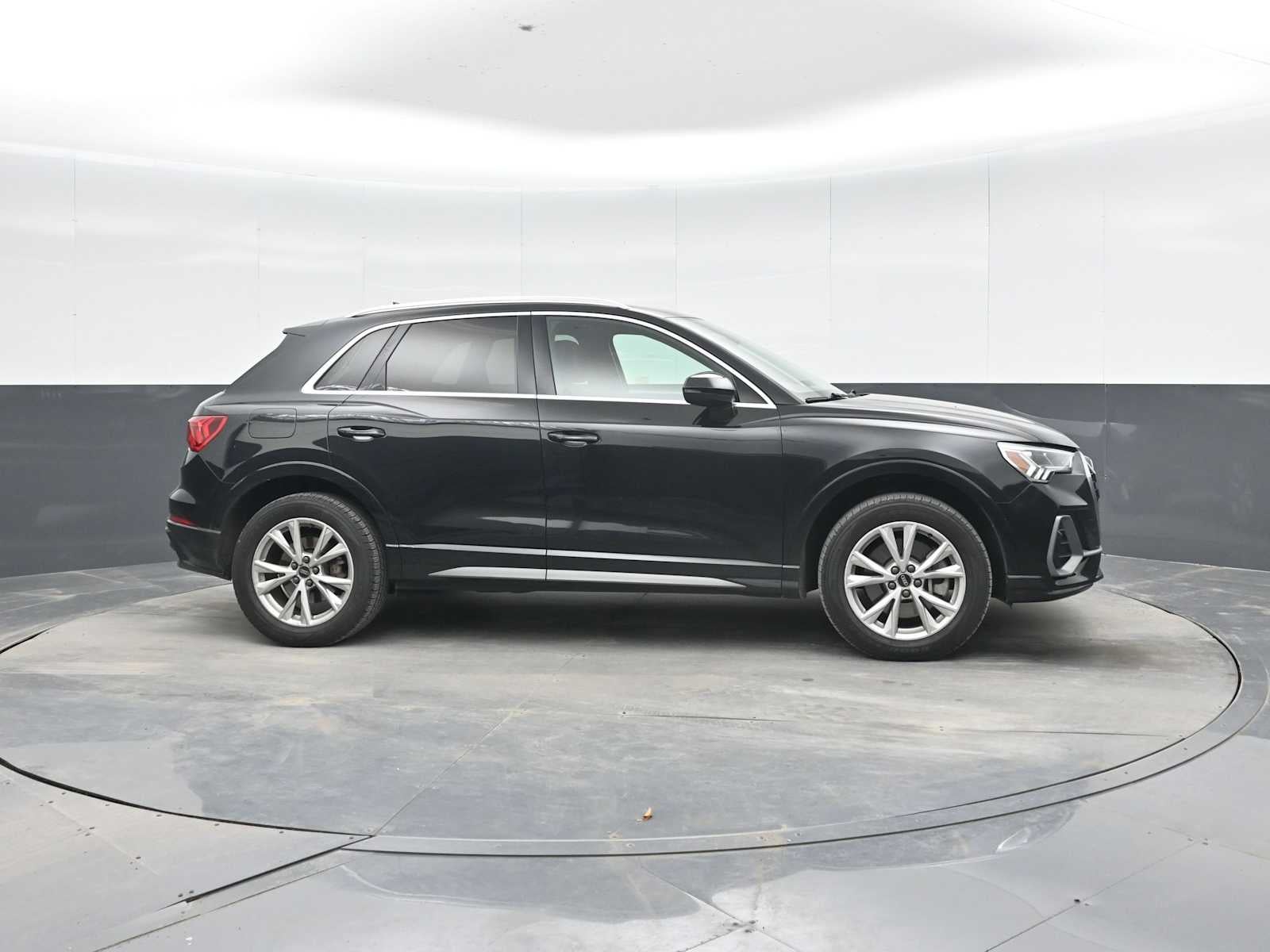 2022 Audi Q3 S line Premium Plus