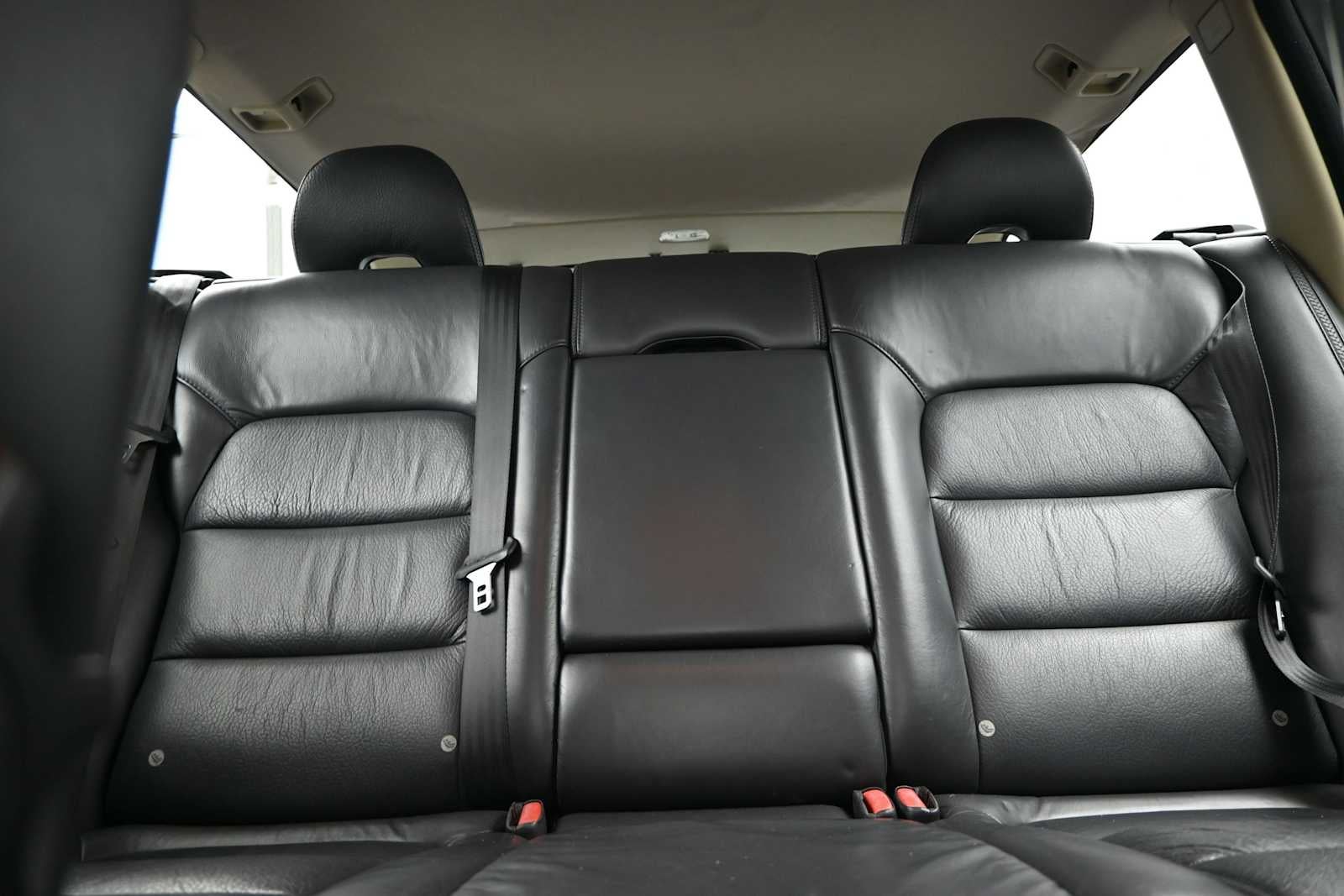 2008 Volvo XC70 Base