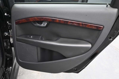 2008 Volvo XC70 Base