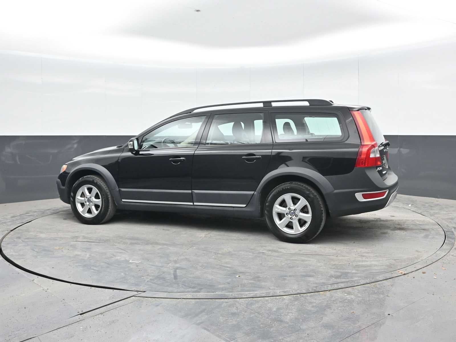 2008 Volvo XC70 Base