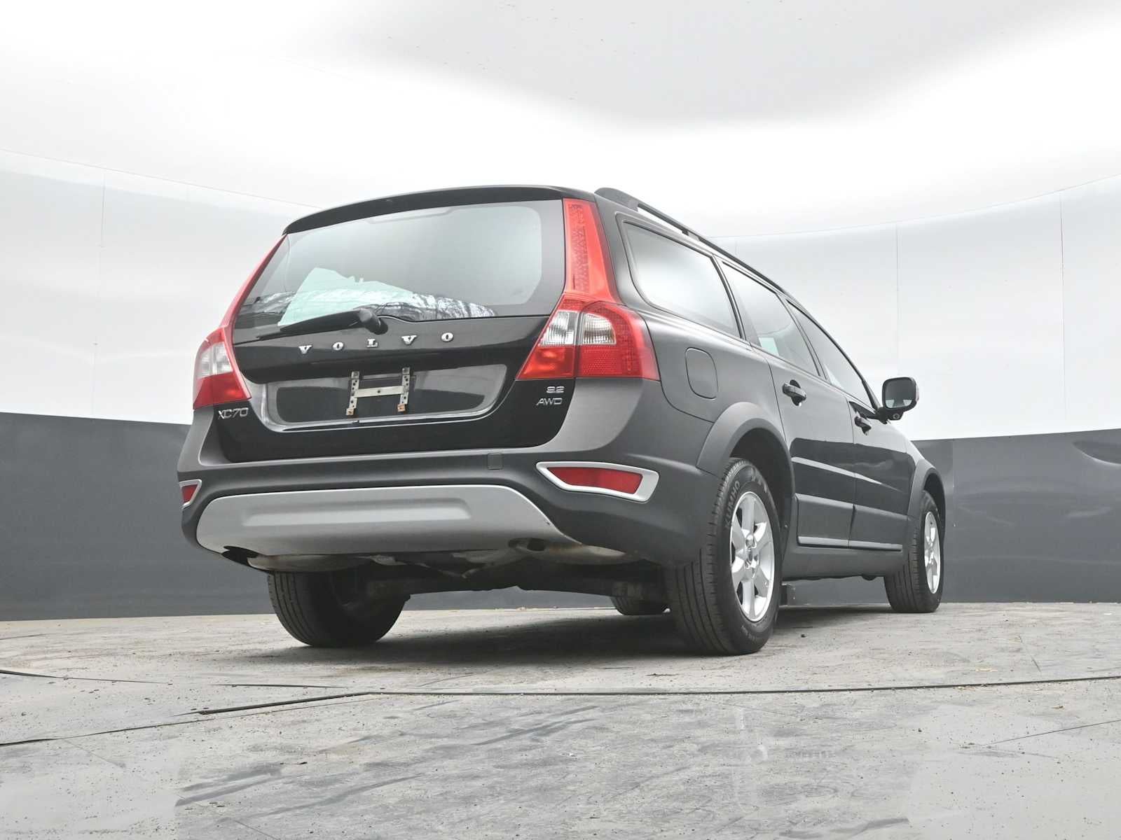 2008 Volvo XC70 Base
