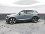 2023 Volvo XC40 Plus Dark Theme