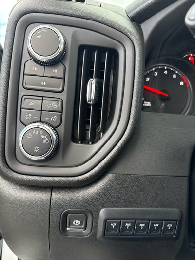 2025 GMC Sierra 2500 HD Pro