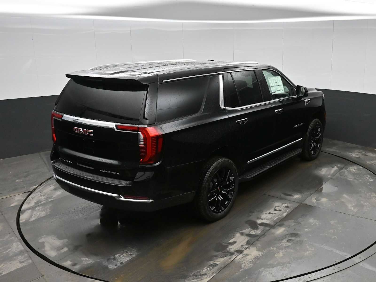 2026 GMC Yukon Elevation