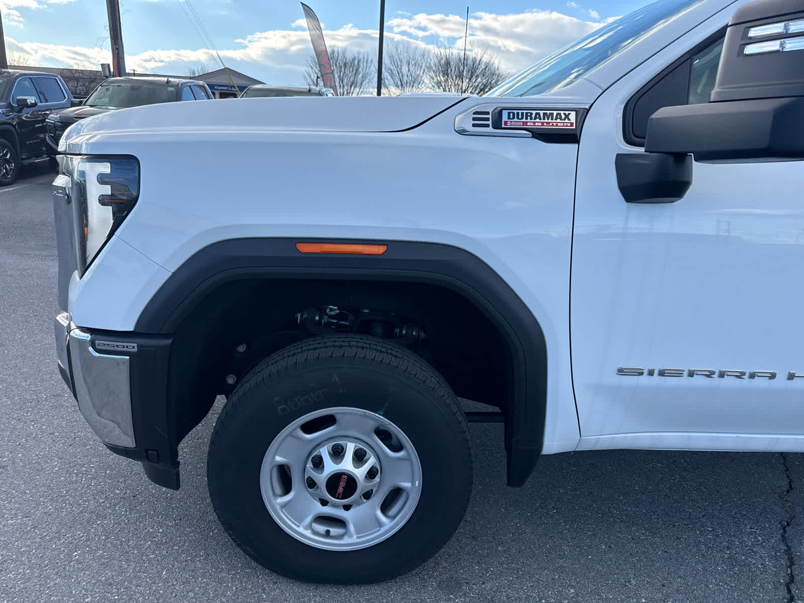 2024 GMC Sierra 2500 HD Pro